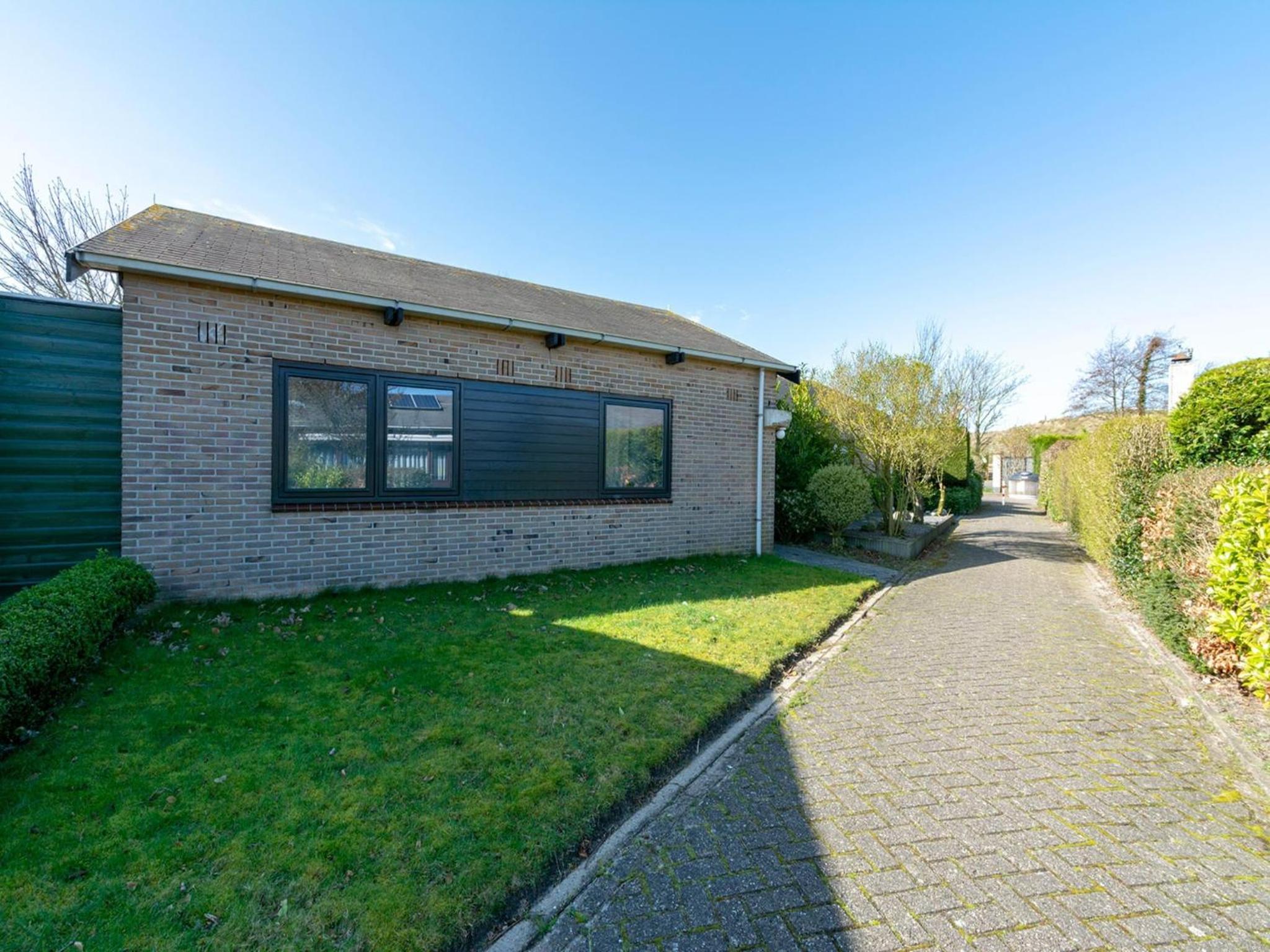 Boerenslag-2 bungalow, 5-guests opposite Beach view 5