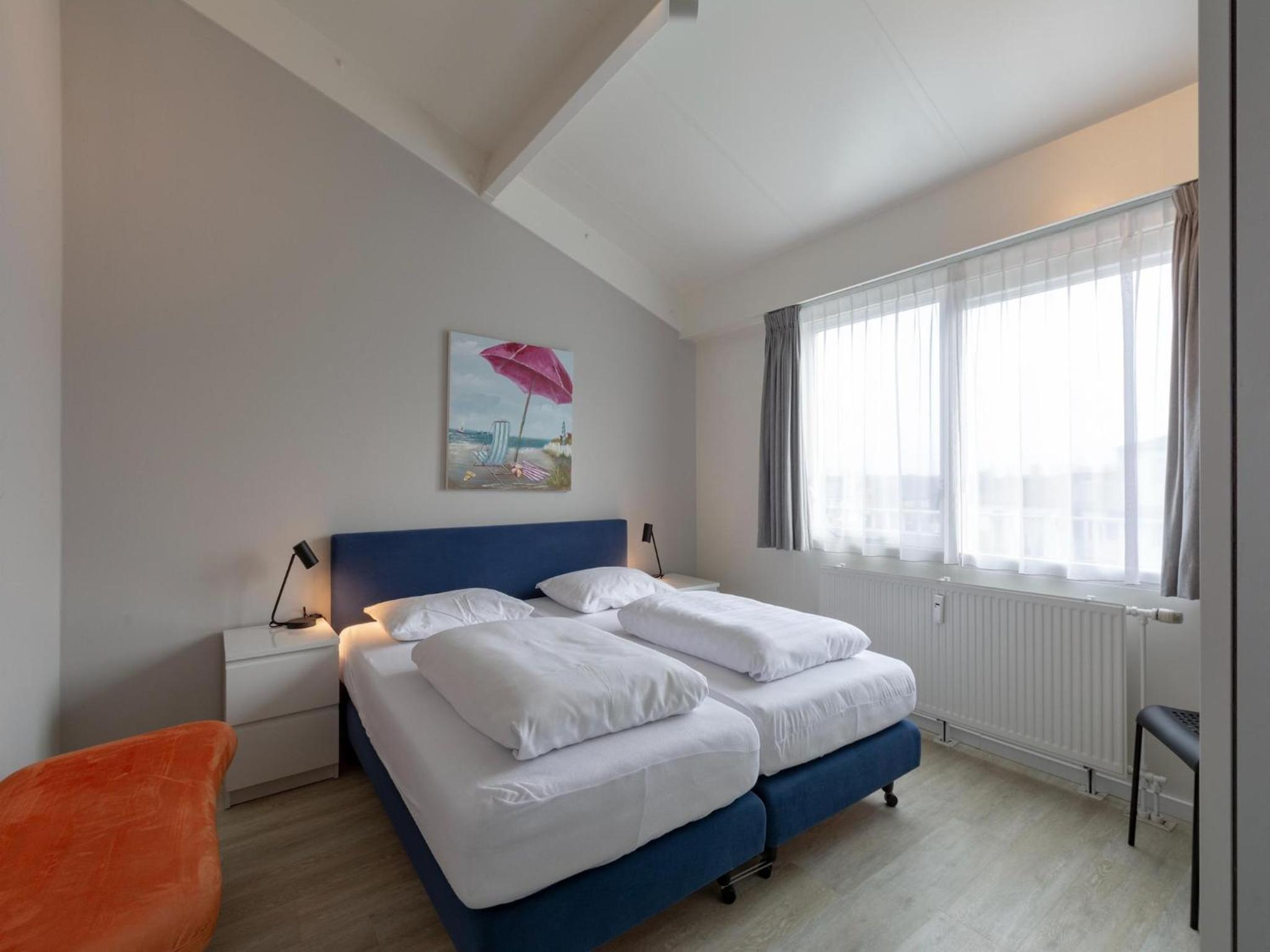 Beach apartment 35 for 4 guests, Callanstoog view 5