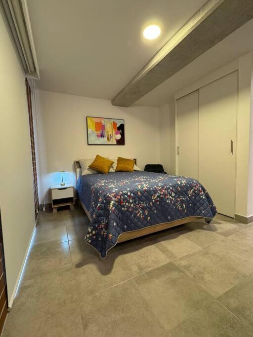 Relajante aparta estudio zona 10