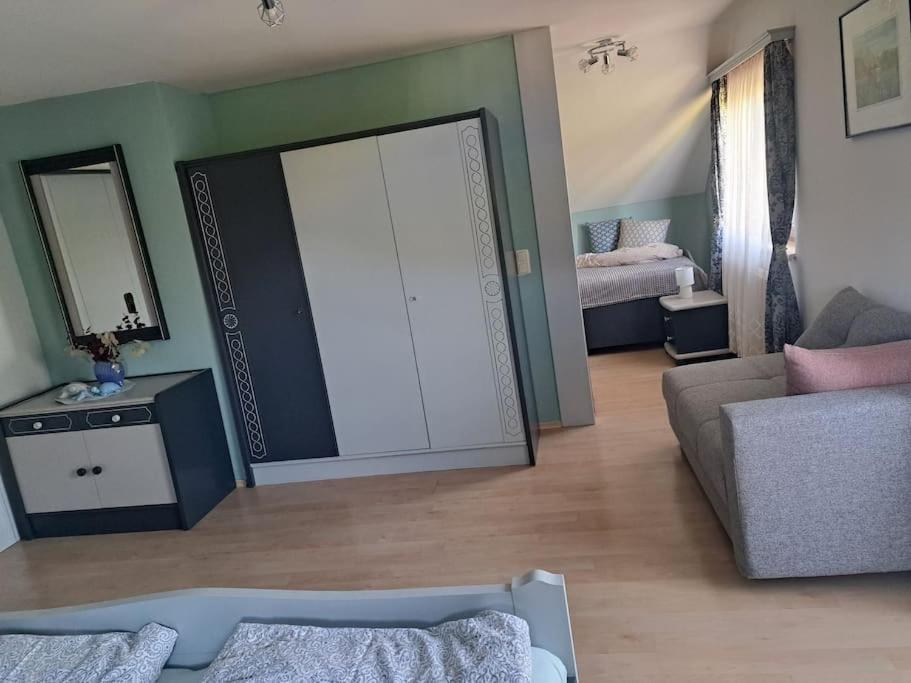 Ferienwohnung direkt am See 3
