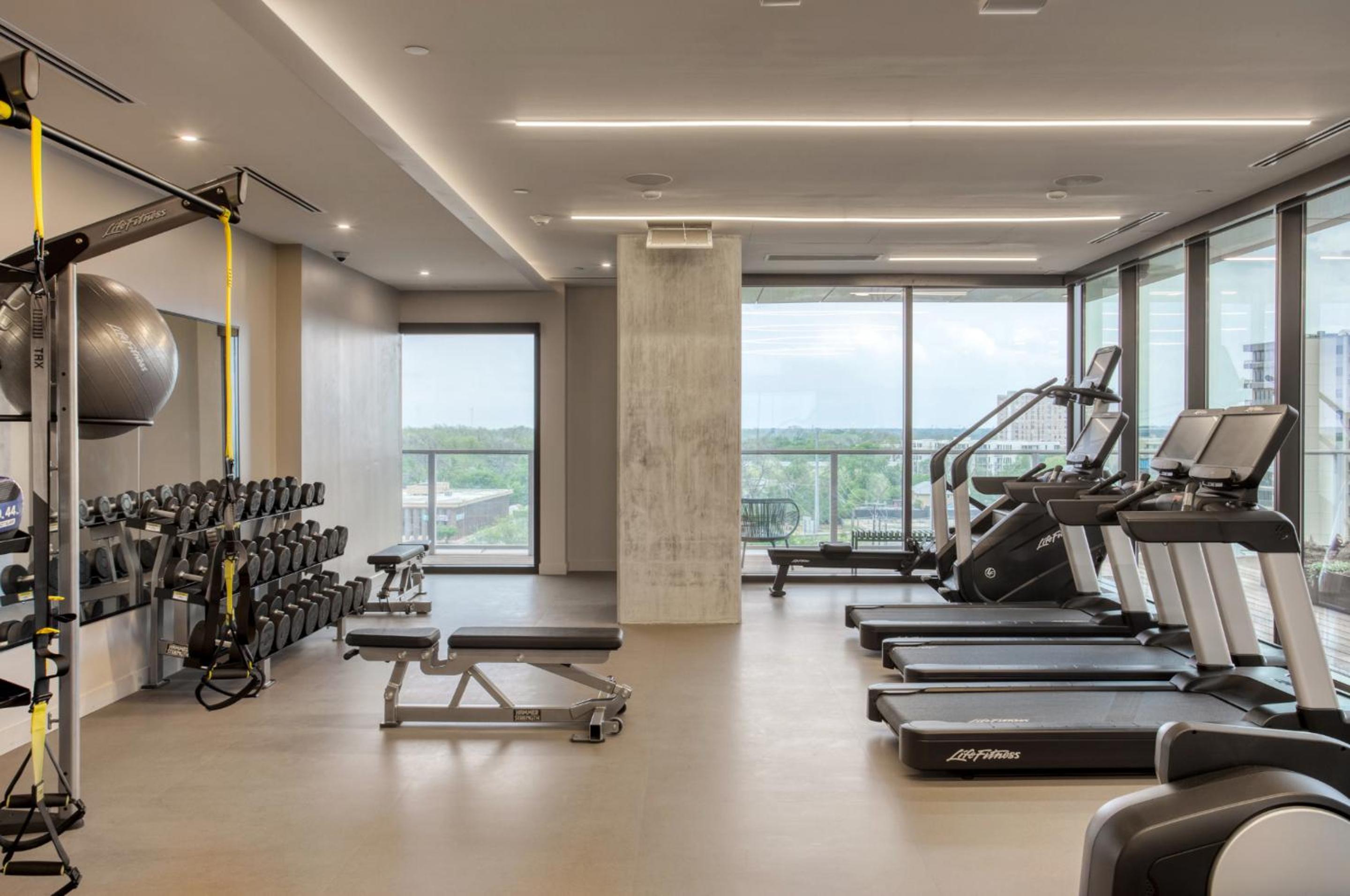 The Natiivo by AvantStay Modern High-Rise with Rooftop Pool & Skyline Views