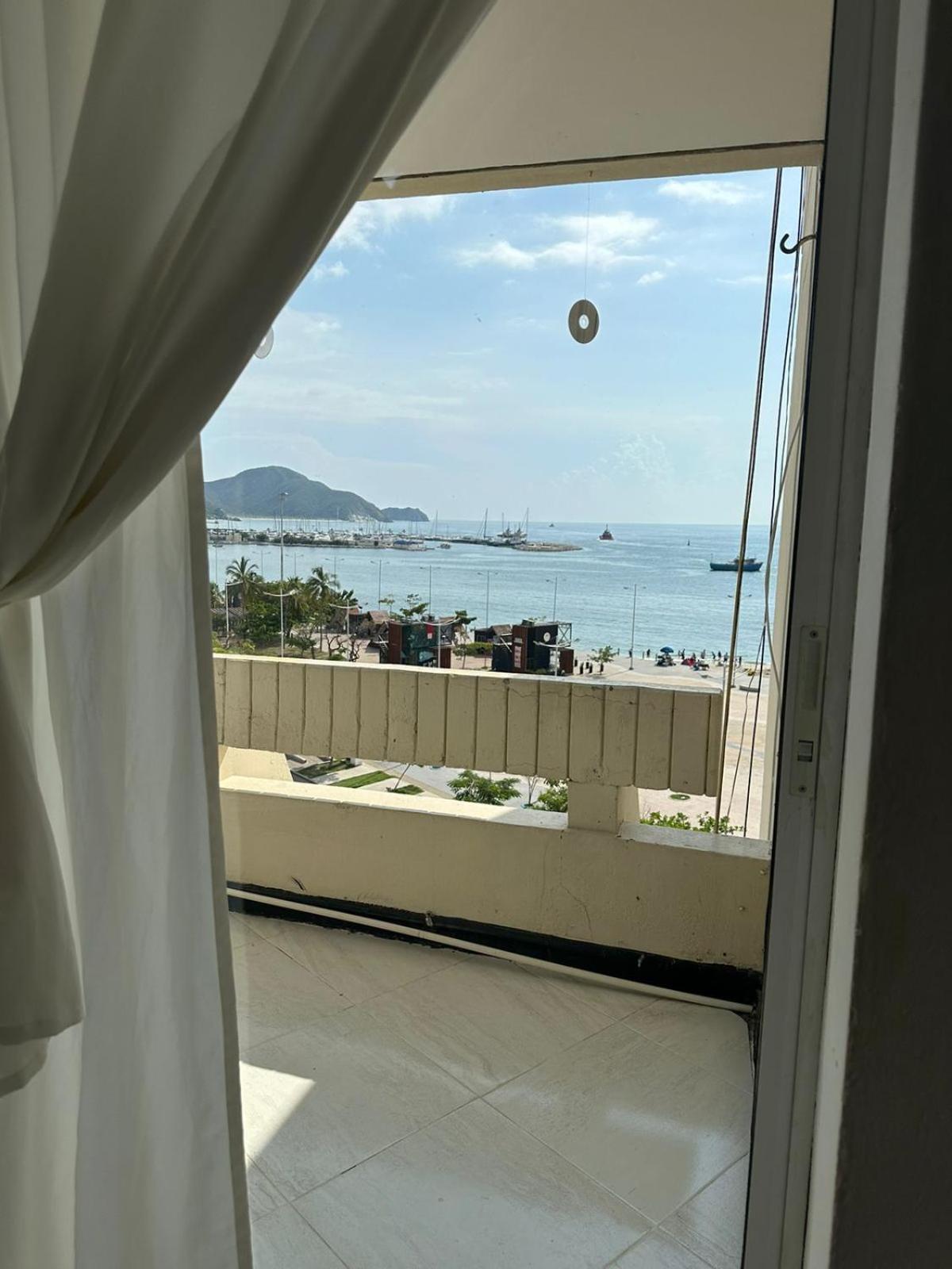 Apto Posihueica con la mejor vista a la Bahia de Santa Marta