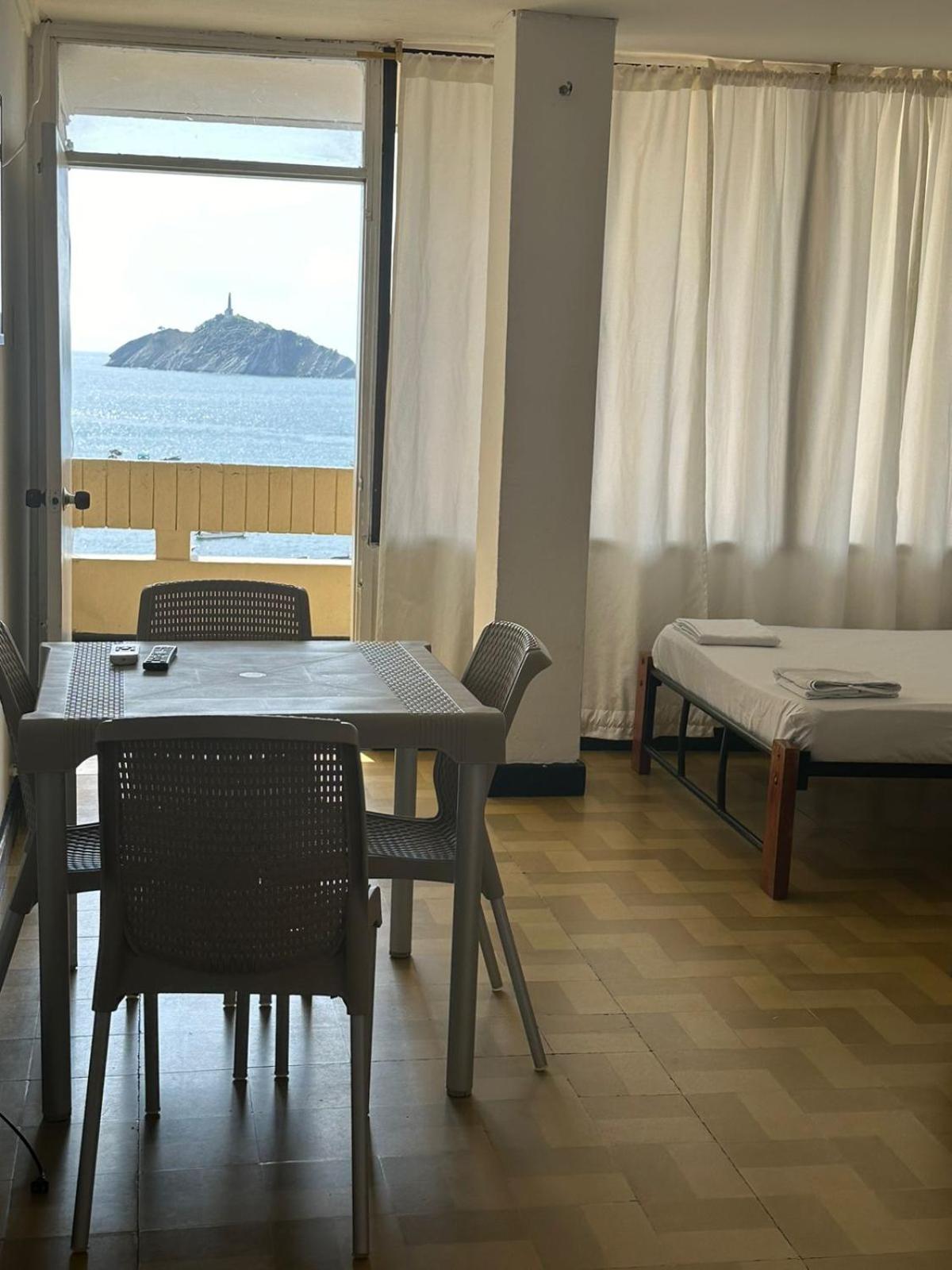Apto Posihueica con la mejor vista a la Bahia de Santa Marta