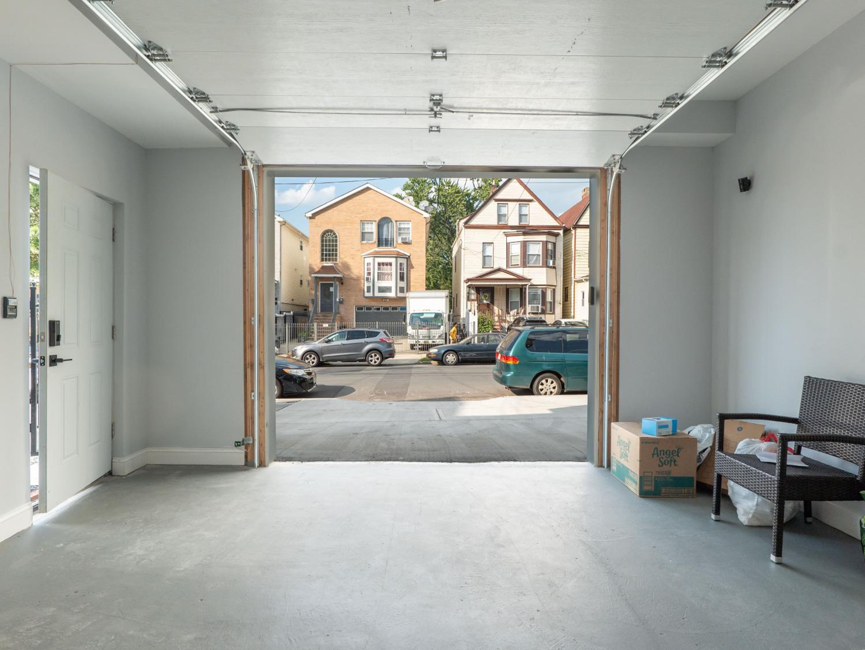 4 New Apts - 3 Bed Apt 1st Floor & 3 Bed Apt 2nd Floor - 1 Bed Studio Apt Ground Floor & 1 Bed Studio Apt Ground Floor near Penn Station EWR Airport Beth I, photo 137