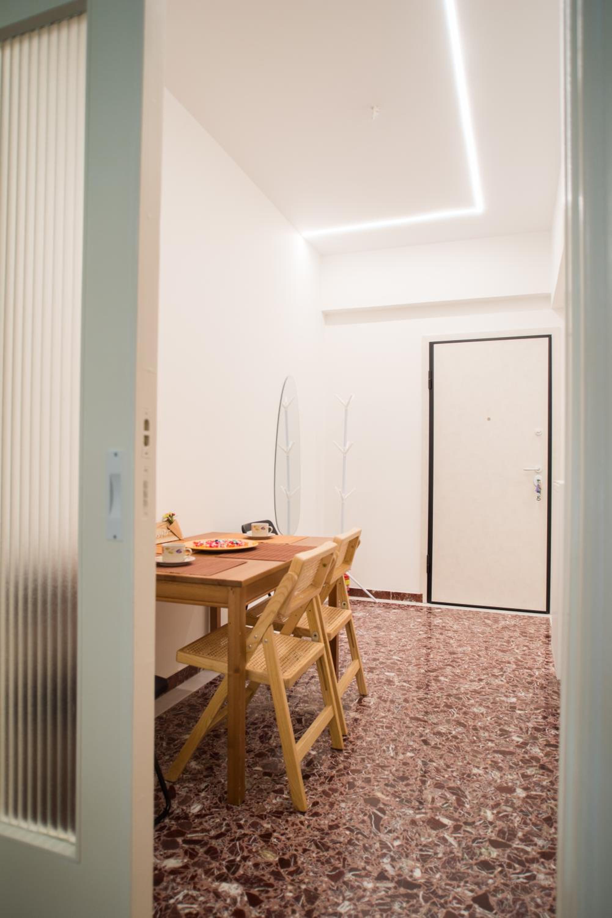 Prime Location, Renovated Flat!