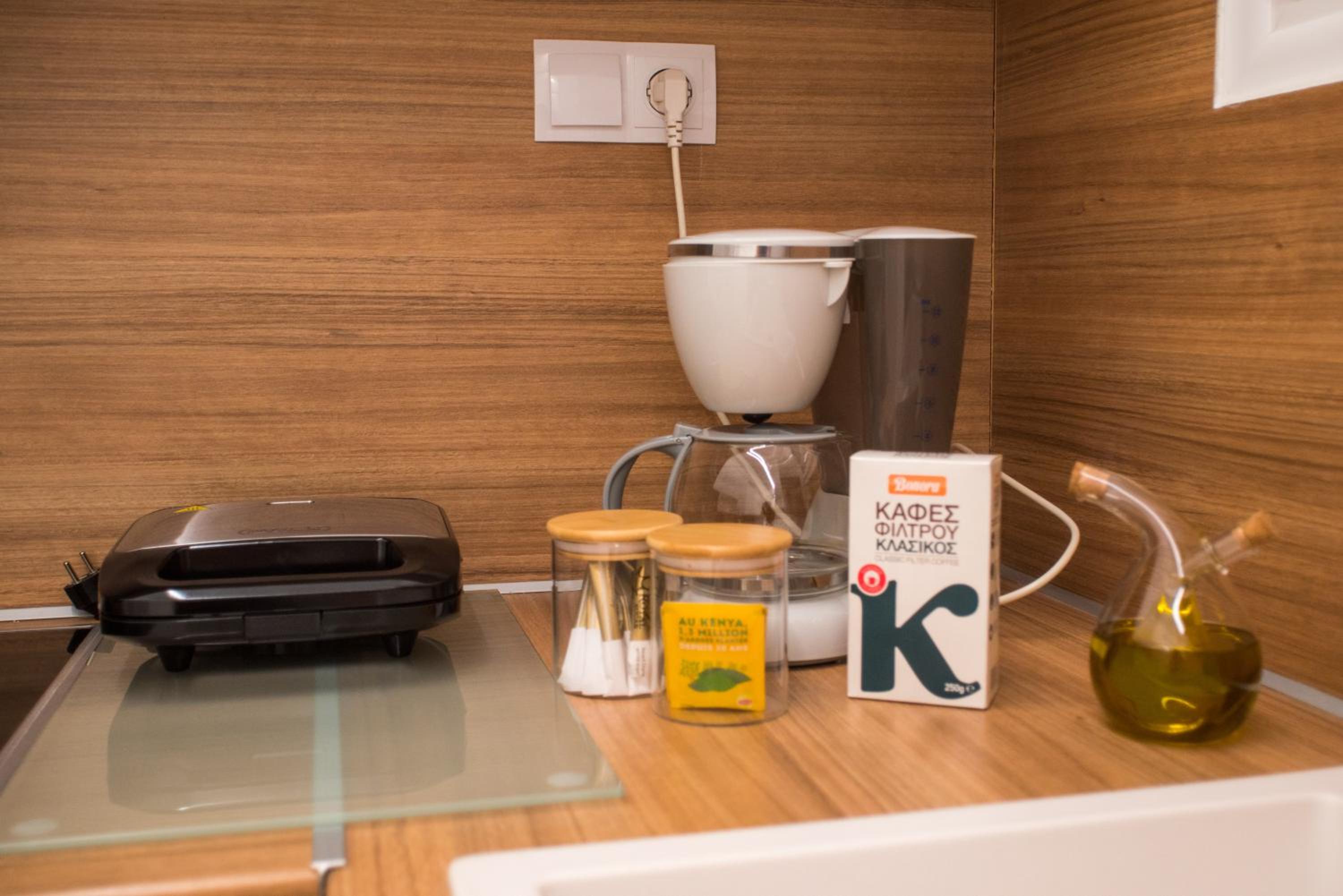 Prime Location, Renovated Flat!