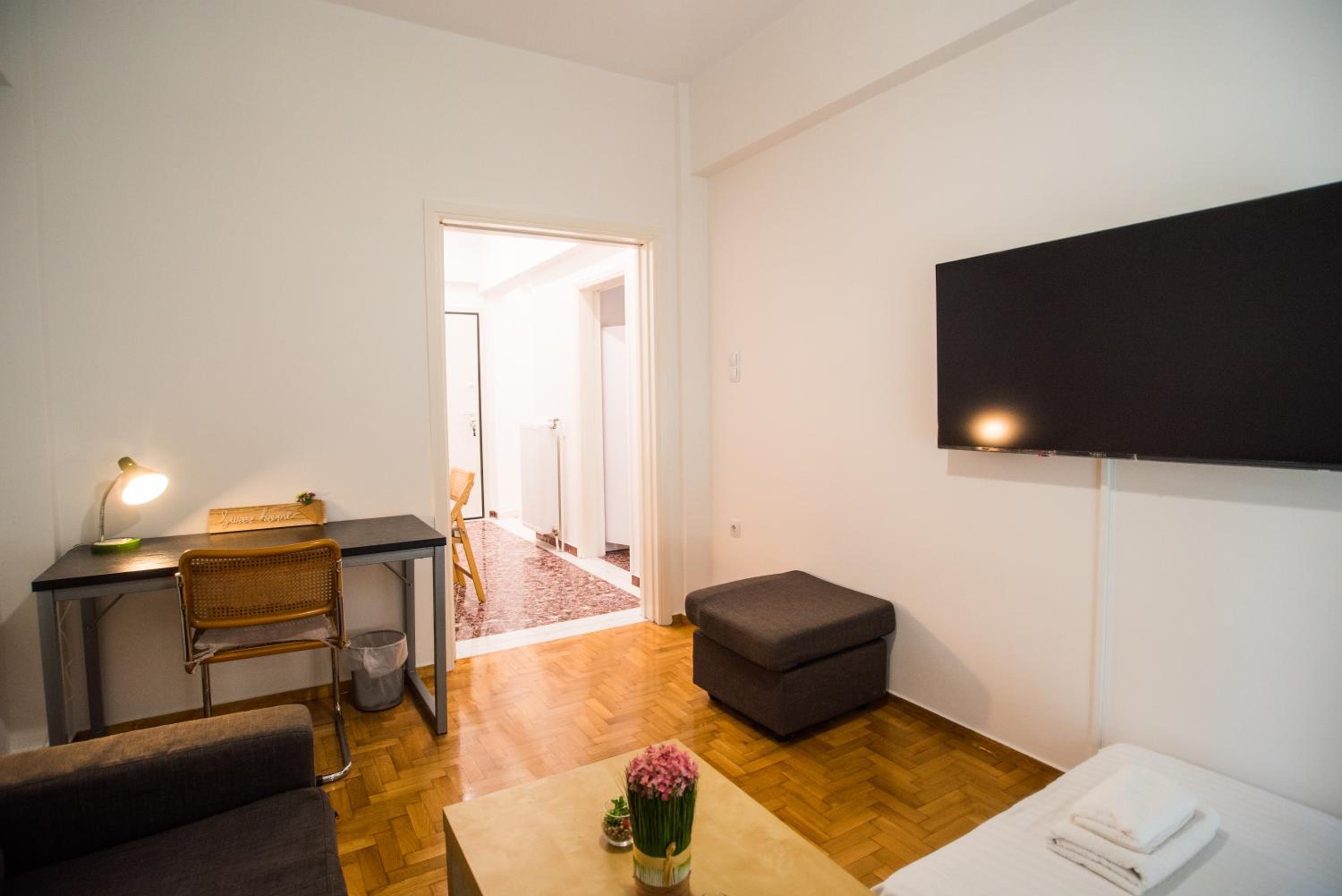 Prime Location, Renovated Flat!