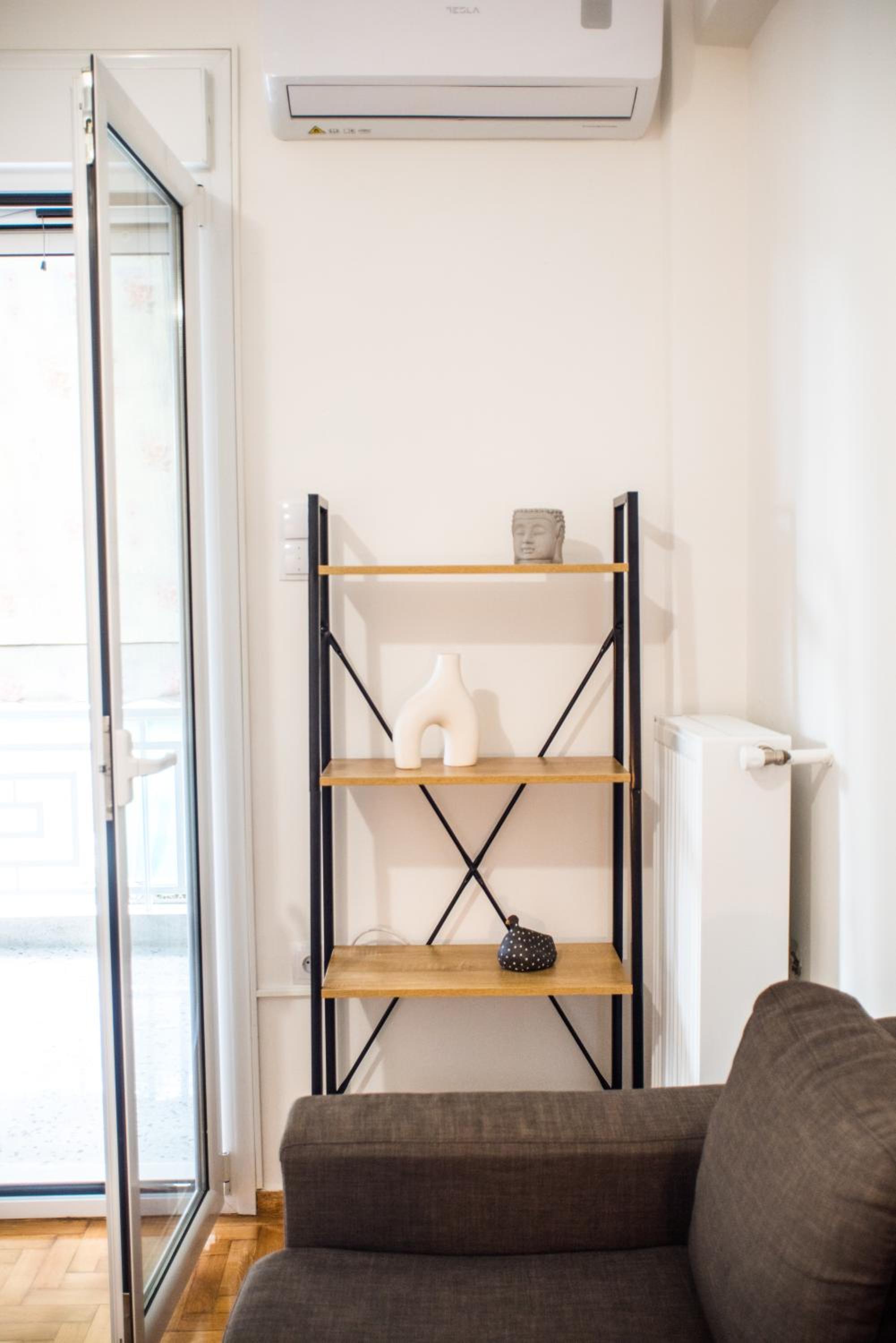 Prime Location, Renovated Flat!
