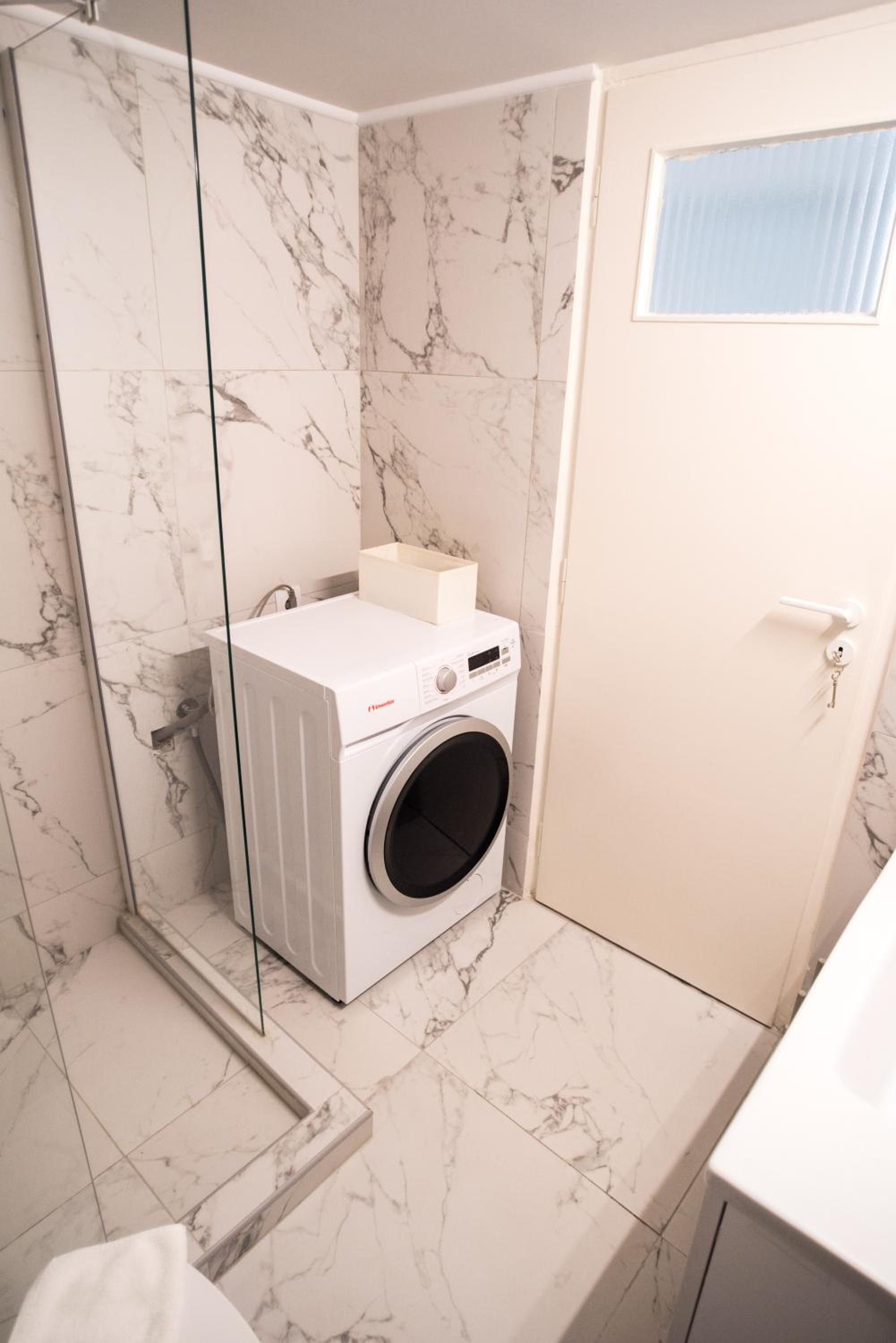 Prime Location, Renovated Flat!
