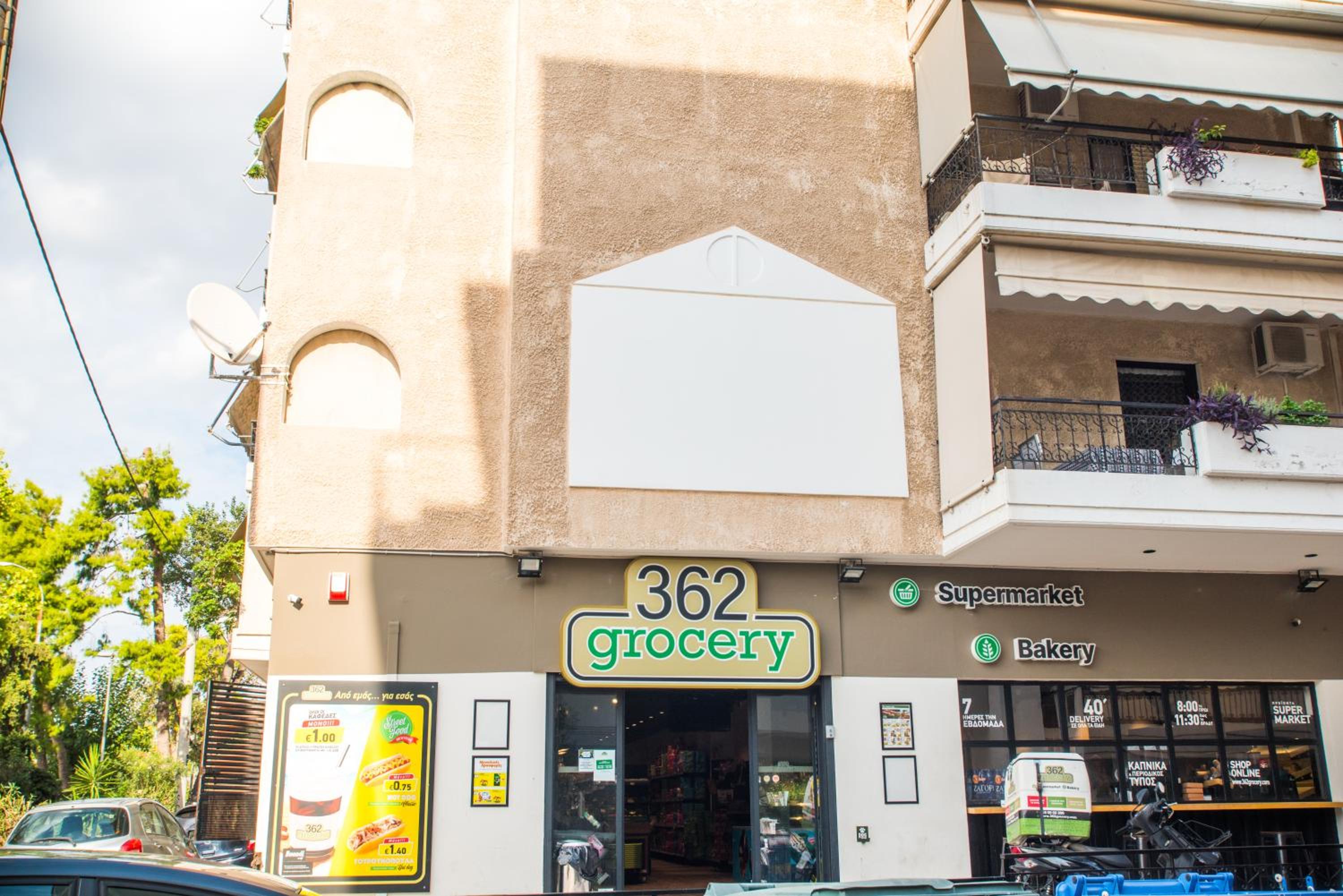 Prime Location, Renovated Flat!