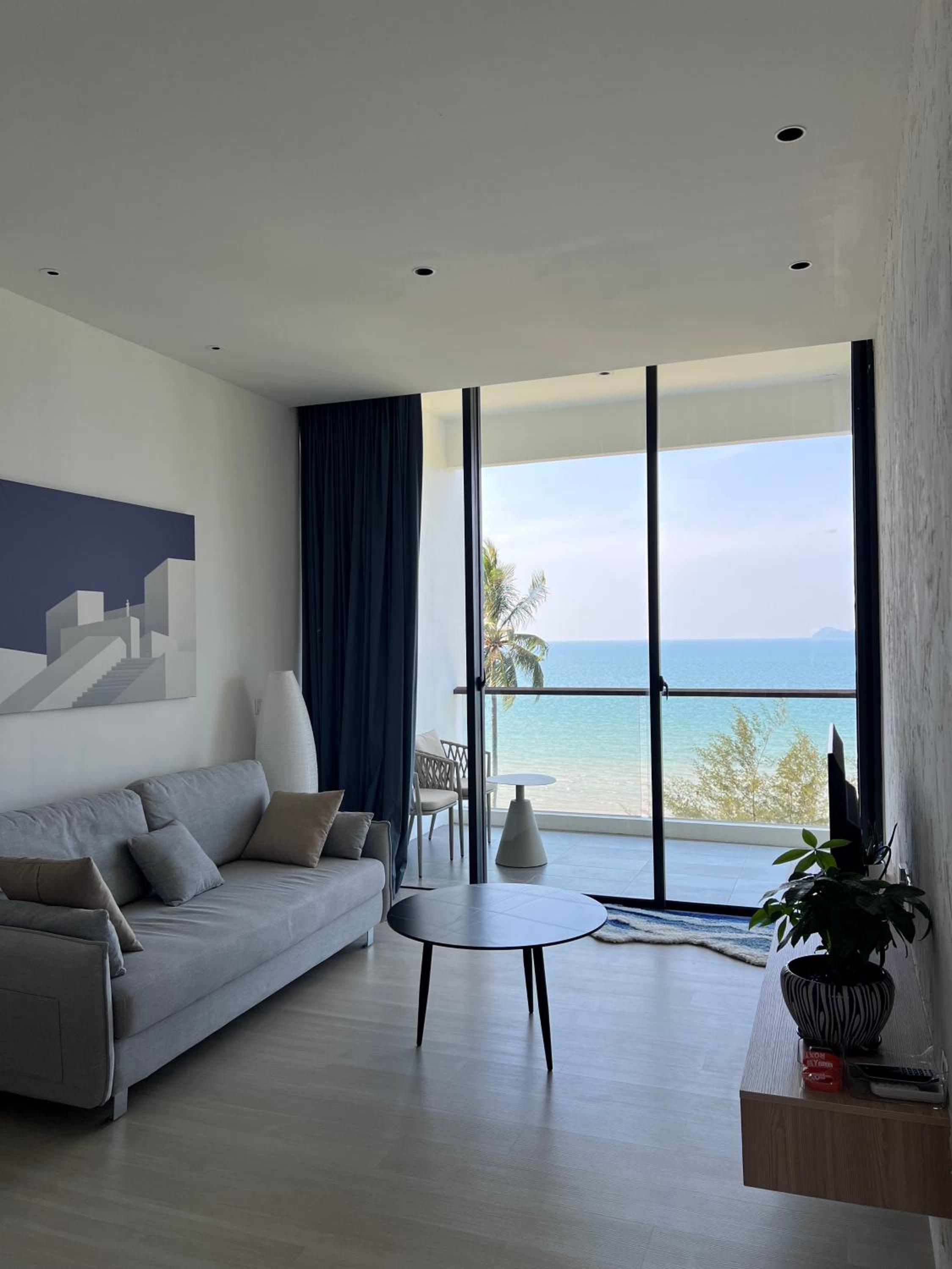 Santorineo Sematan 2 Bedroom Suite photo 8