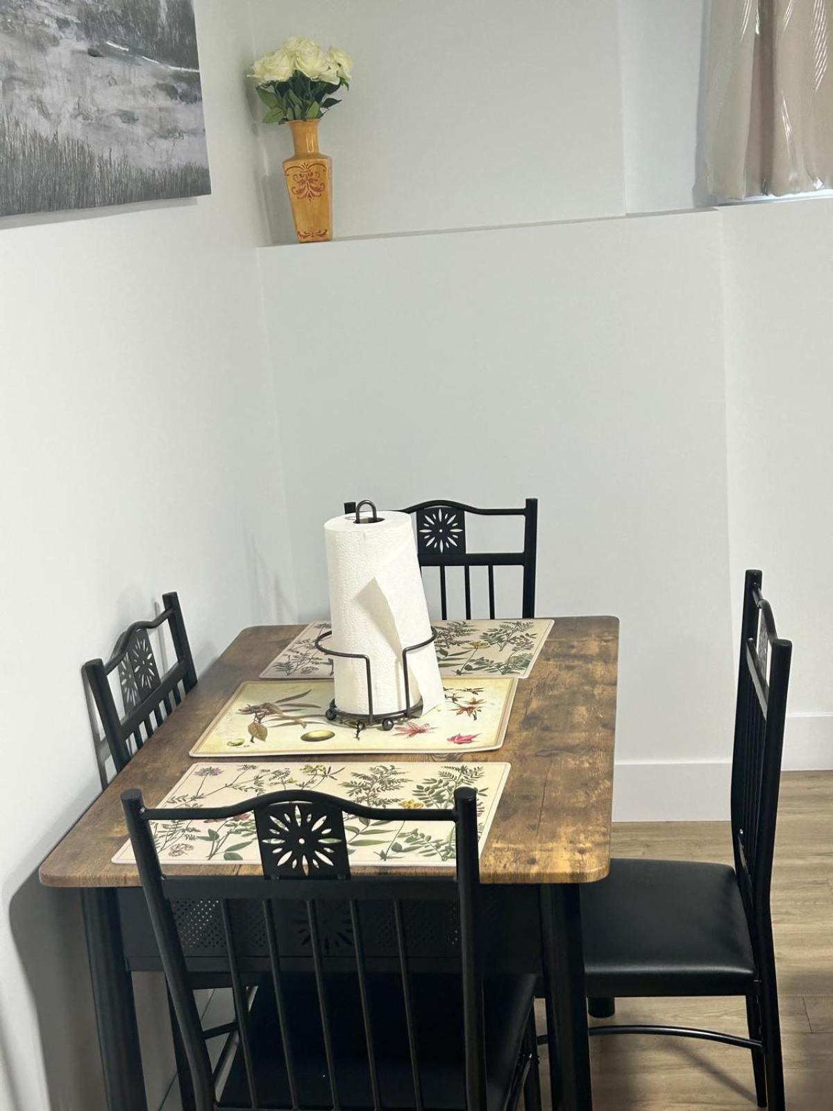 Cozy Bedroom Apartment in Moncton North