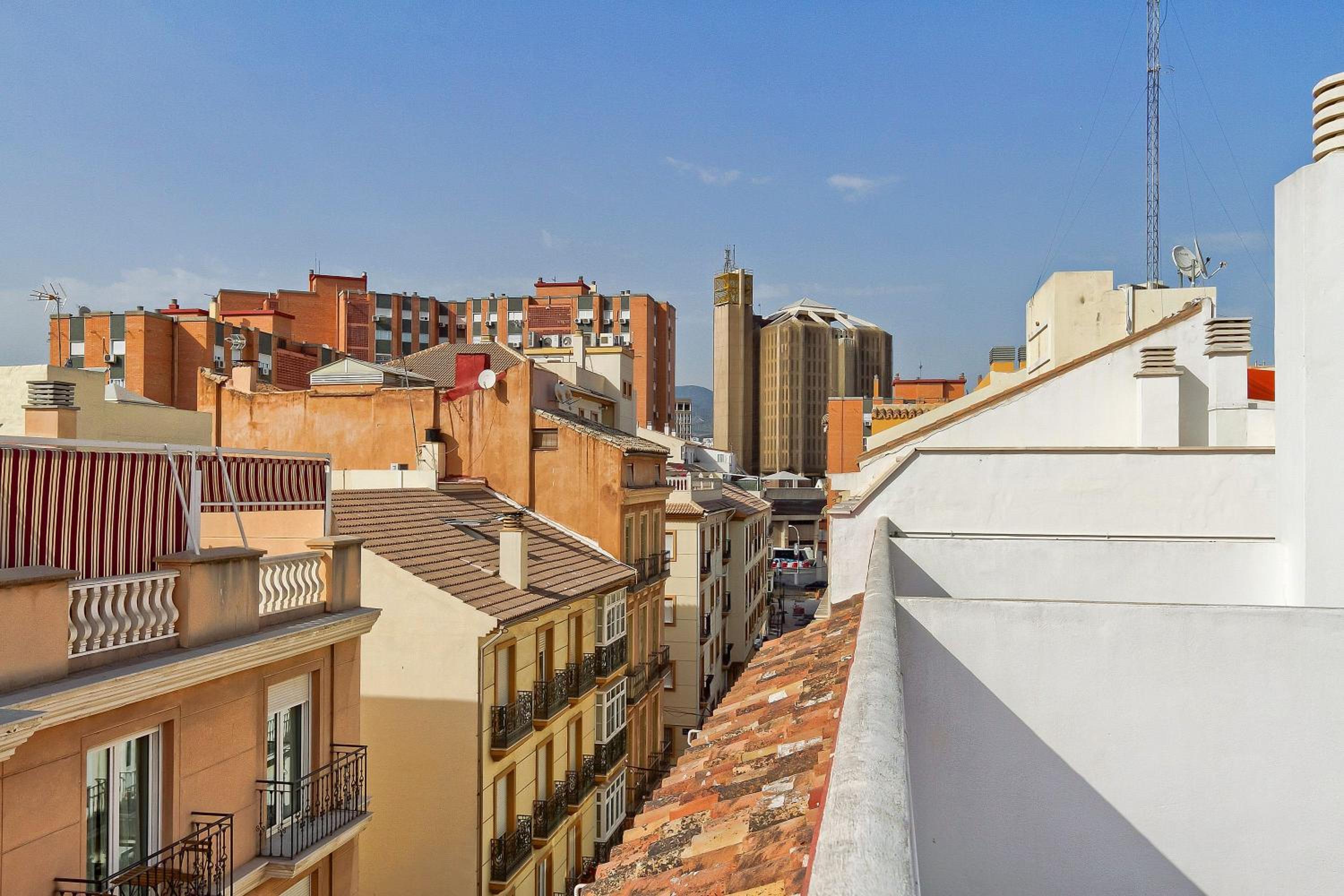 Apartamento terraza privada 2D. MALAGA CENTRO