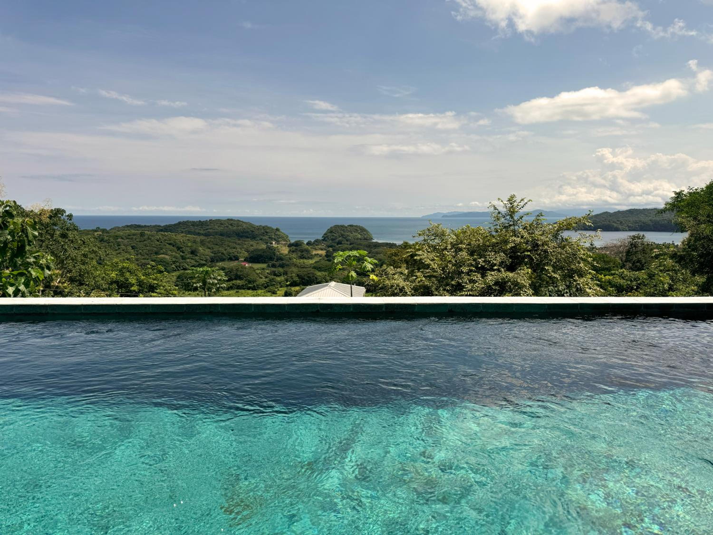 Casa Pelícano - Tropical house w' private pool and ocean views view 5