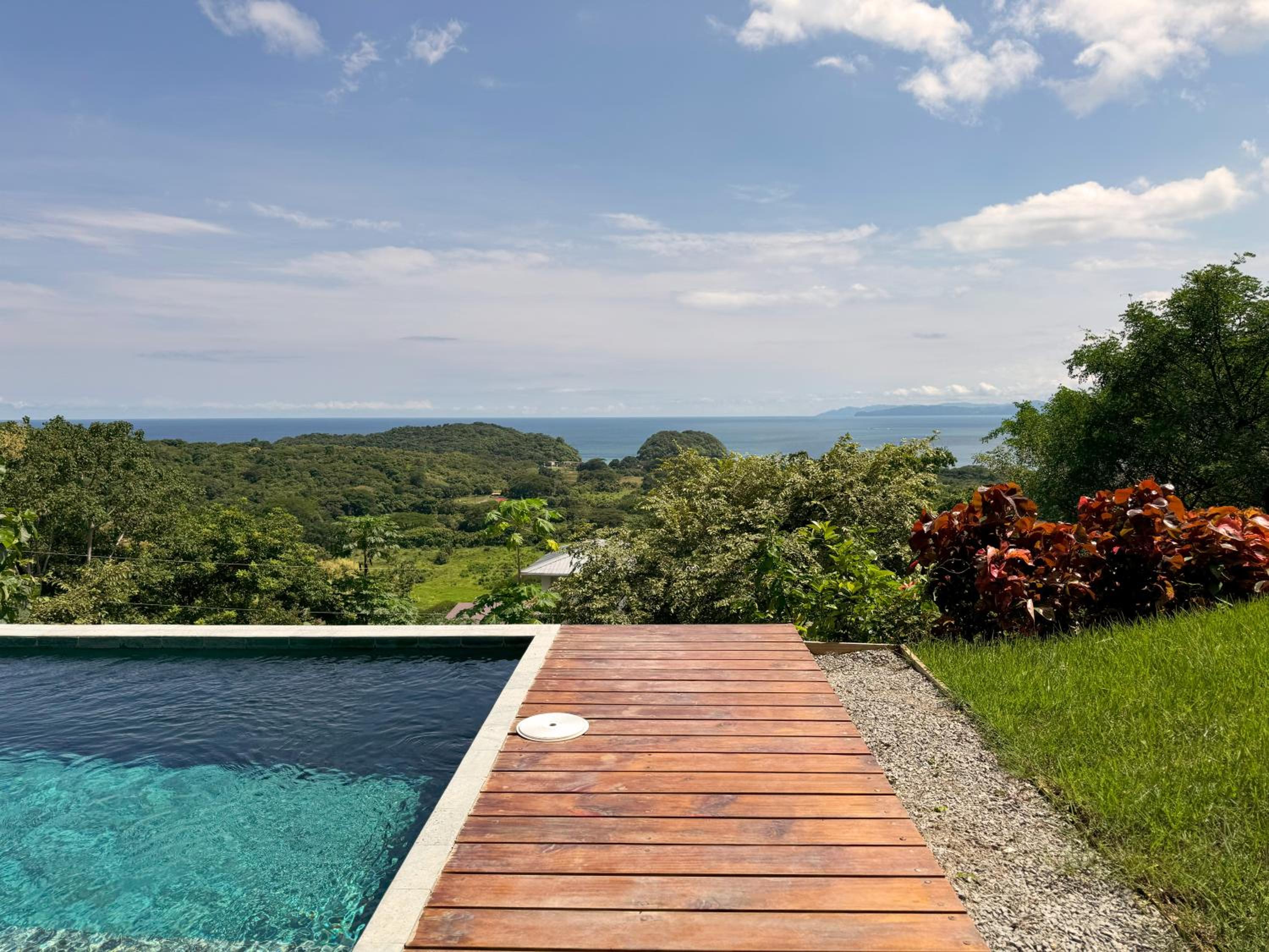 Casa Pelícano - Tropical house w' private pool and ocean views view 4