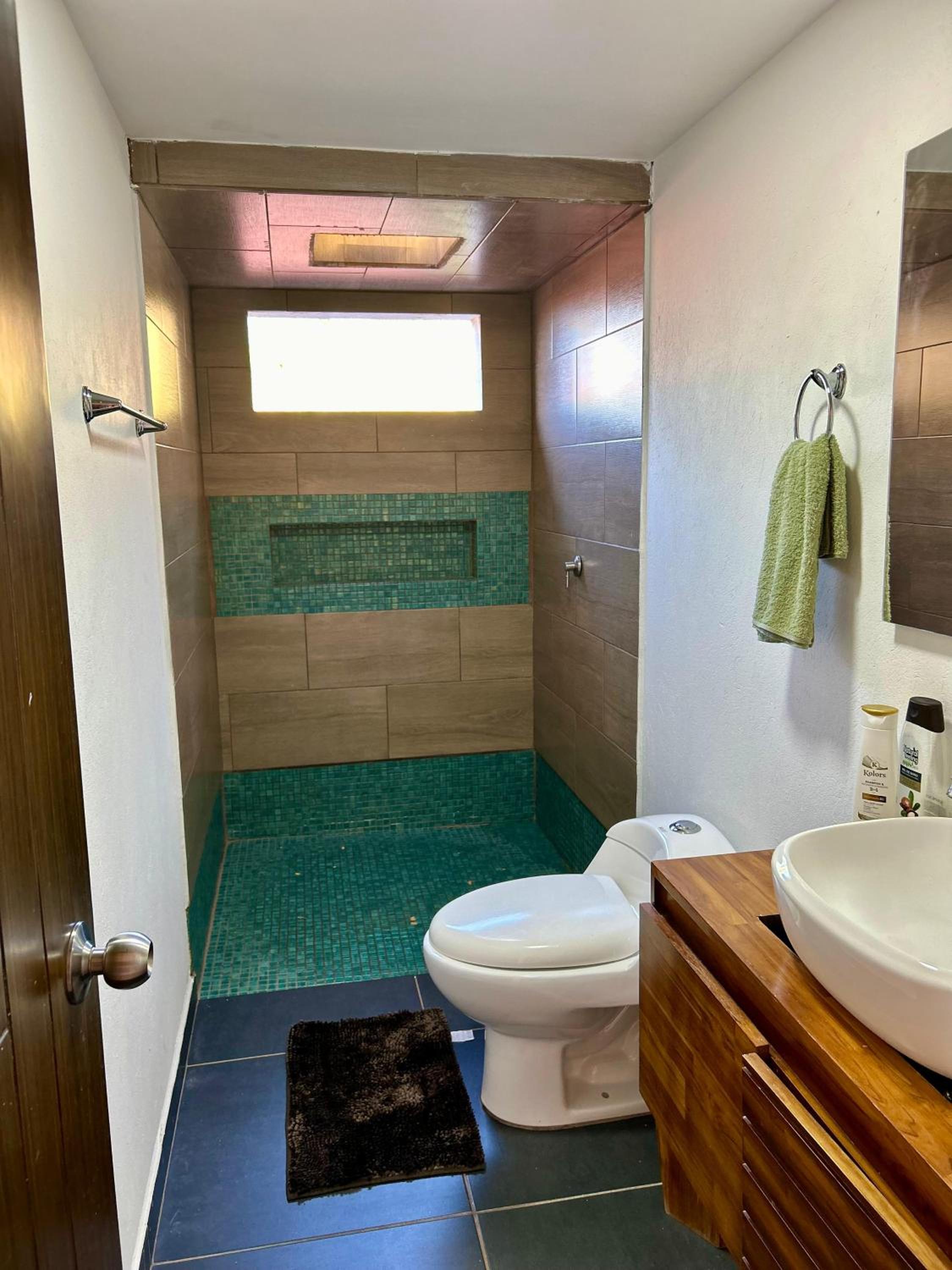 Cabaña Cedro Amarillo - Jacuzzi Grande Con Calefacción - Cerca a Medellín
