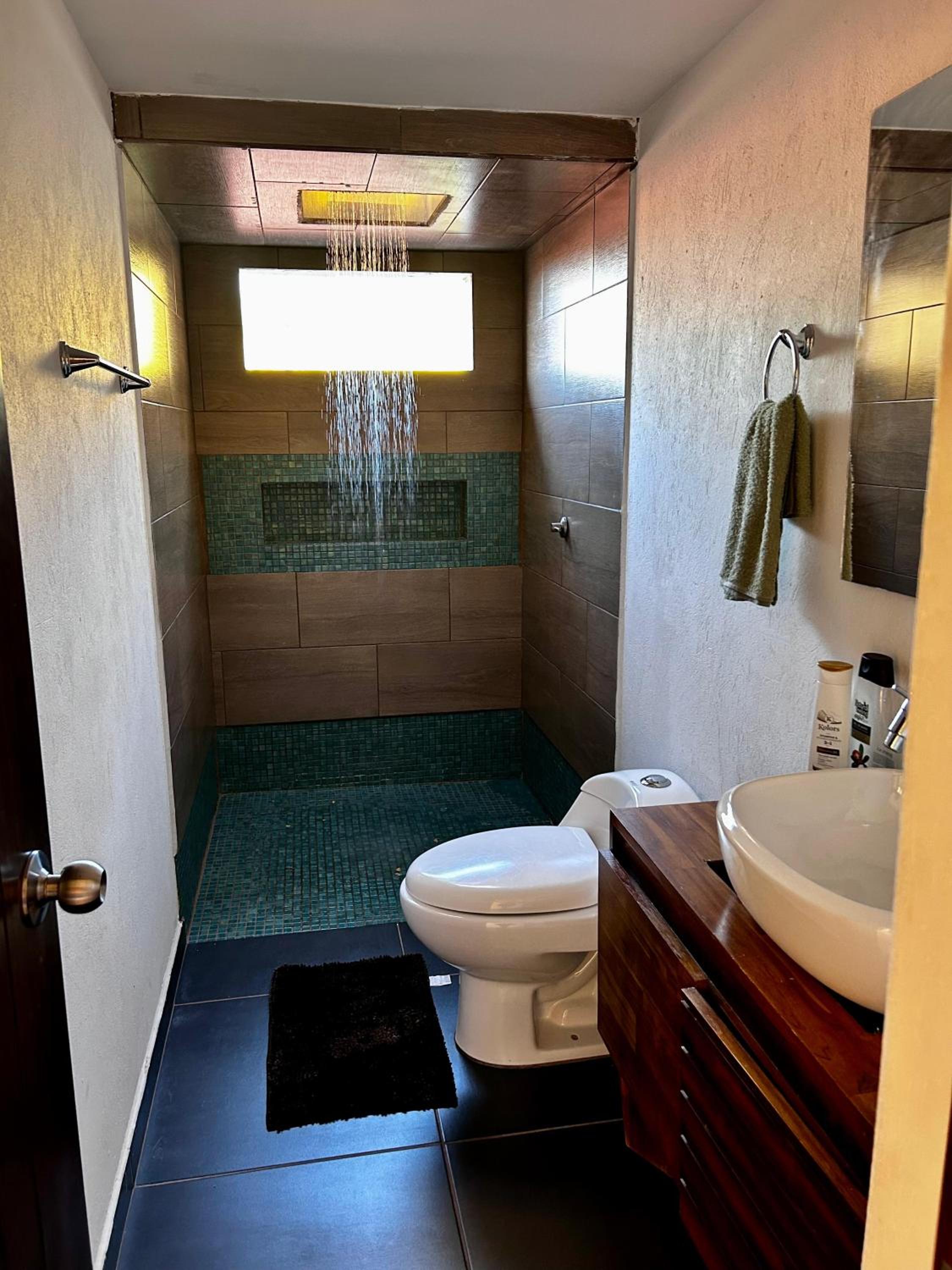Cabaña Cedro Amarillo - Jacuzzi Grande Con Calefacción - Cerca a Medellín