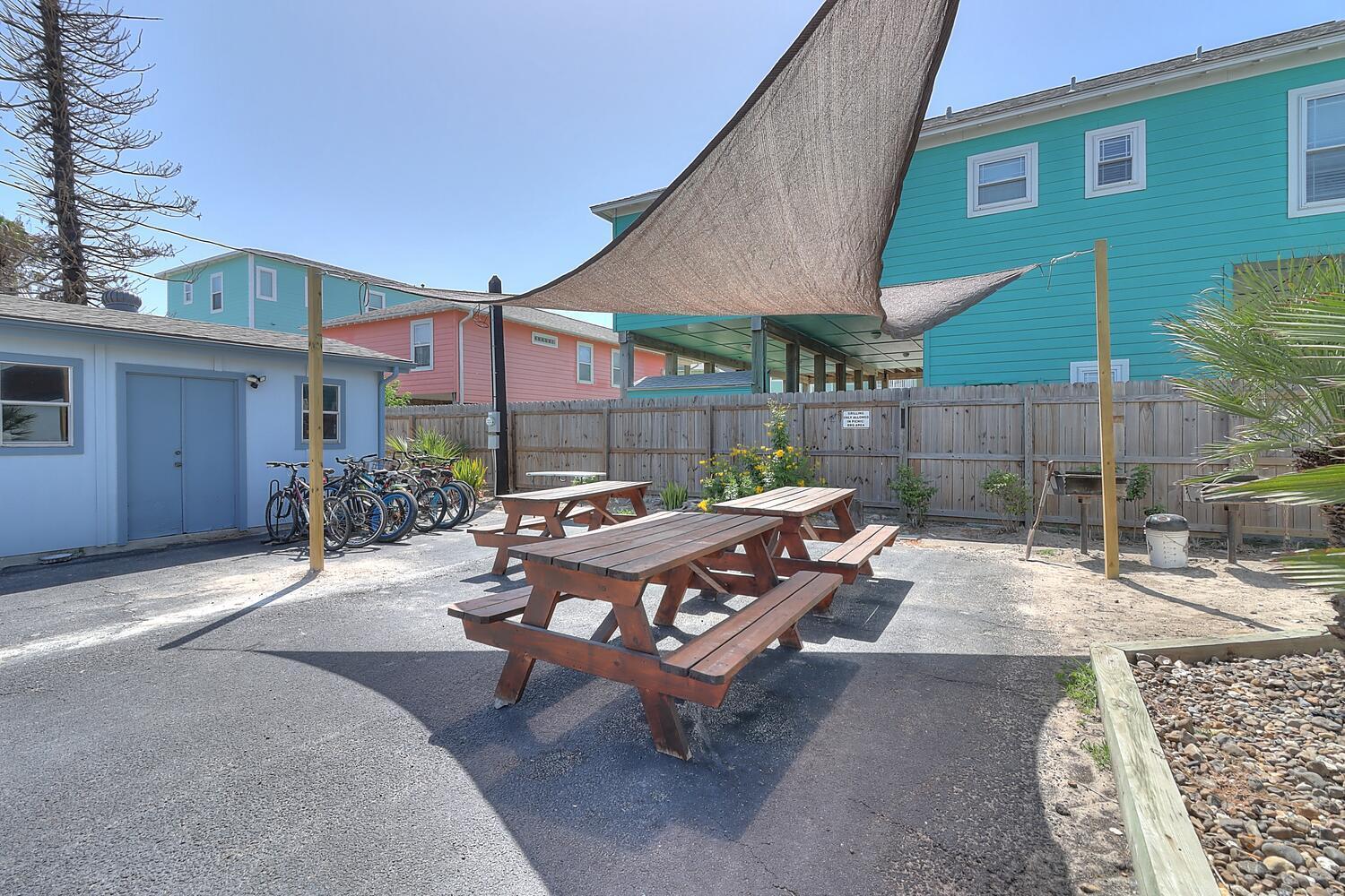 Mustang Bungalow 4MI