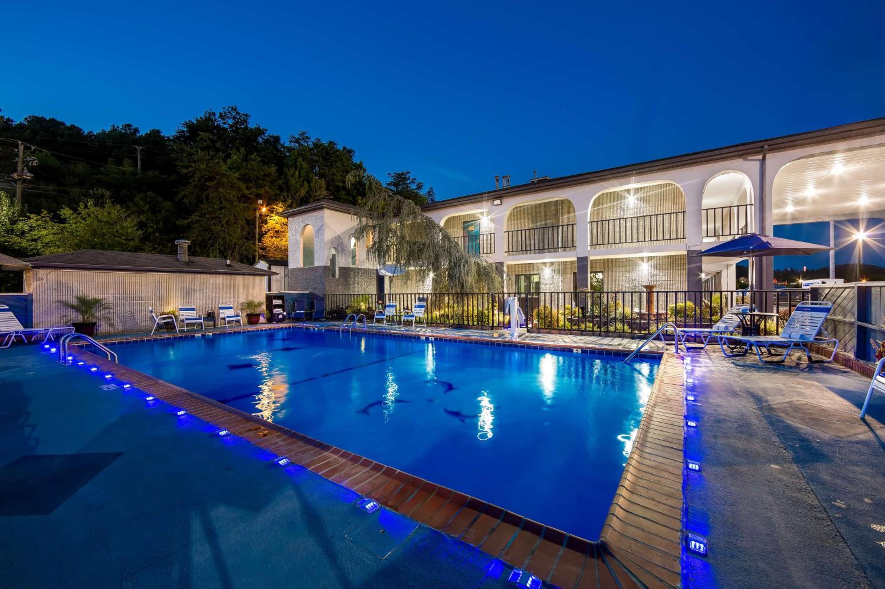 London Vacations - Best Western Corbin Inn - Property Image 5