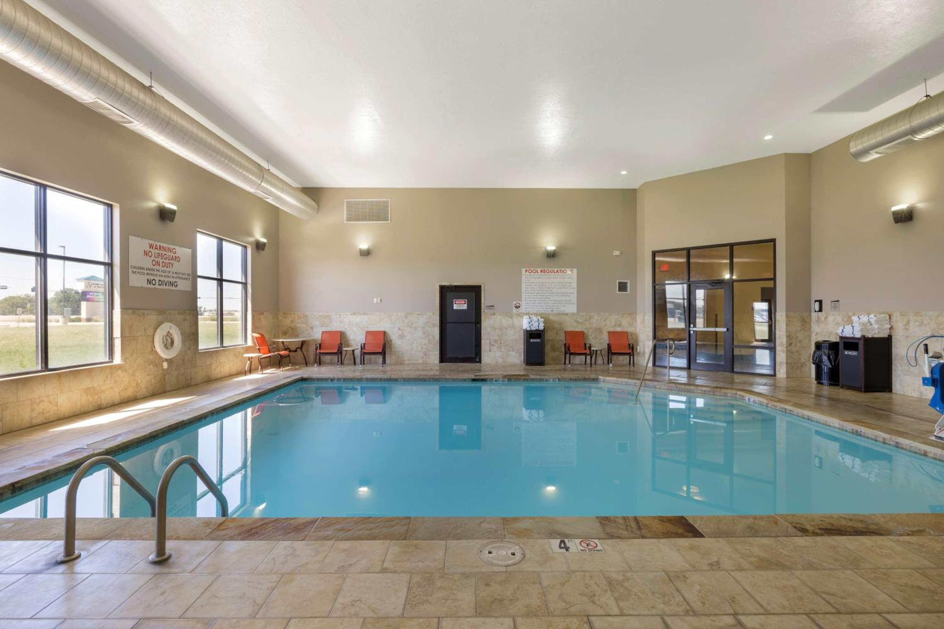 North Platte Vacations - Best Western Plus North Platte Inn  Suites - Property Image 5