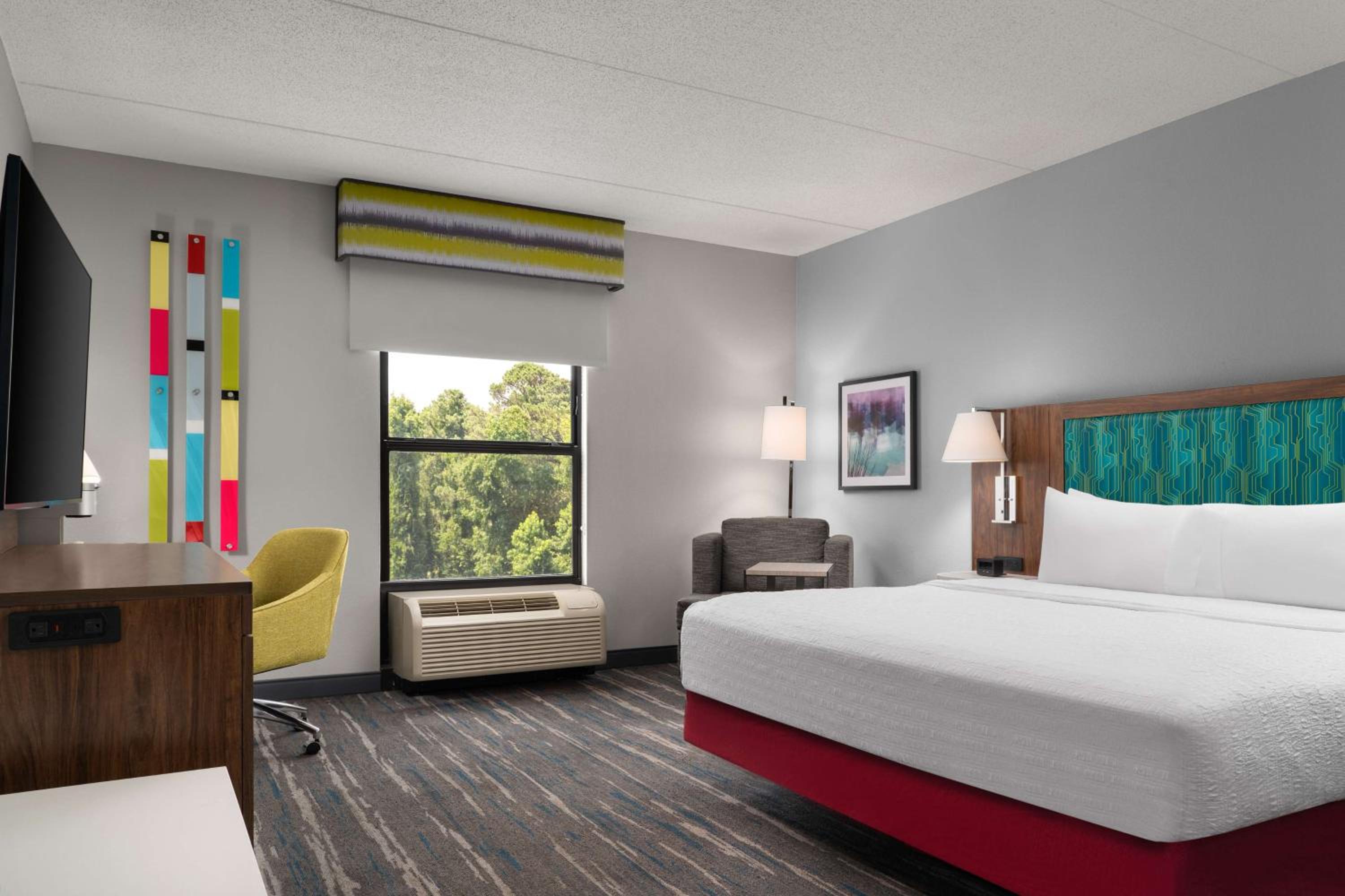 Spring Lake Vacations - Hampton Inn Spring Lake Fayetteville - Property Image 19
