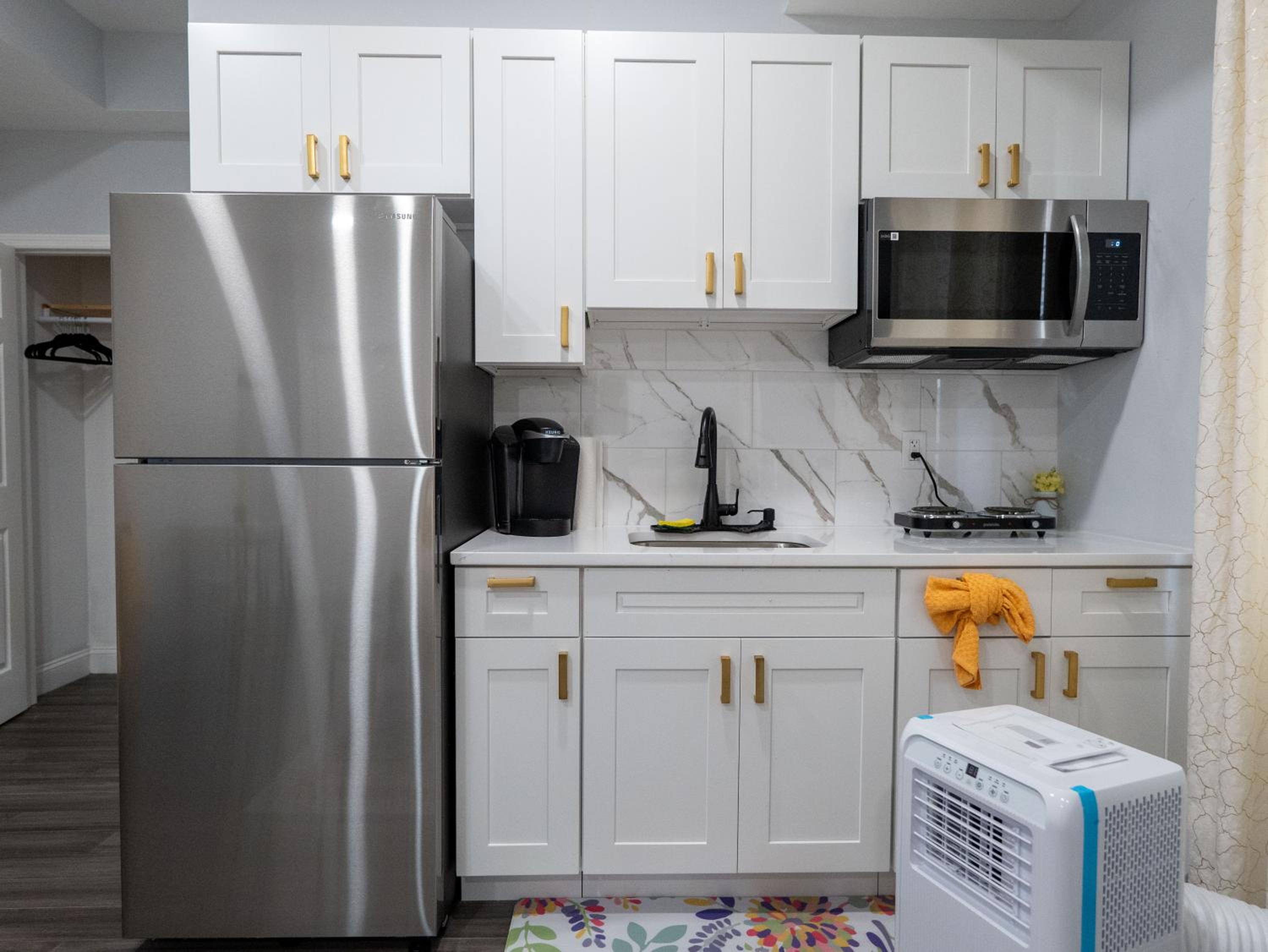 4 New Apts - 3 Bed Apt 1st Floor & 3 Bed Apt 2nd Floor - 1 Bed Studio Apt Ground Floor & 1 Bed Studio Apt Ground Floor near Penn Station EWR Airport Beth I, photo 80