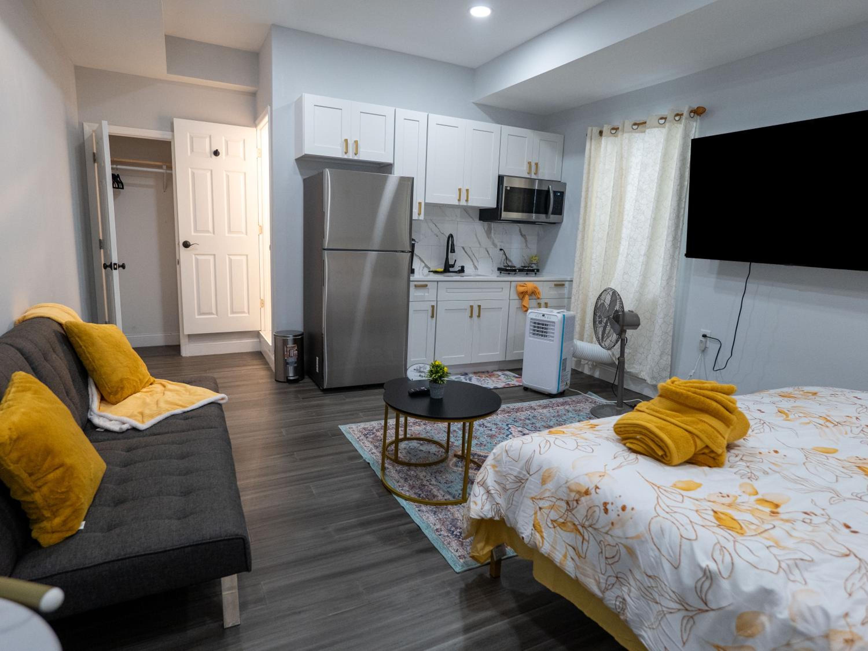 4 New Apts - 3 Bed Apt 1st Floor & 3 Bed Apt 2nd Floor - 1 Bed Studio Apt Ground Floor & 1 Bed Studio Apt Ground Floor near Penn Station EWR Airport Beth I, photo 93