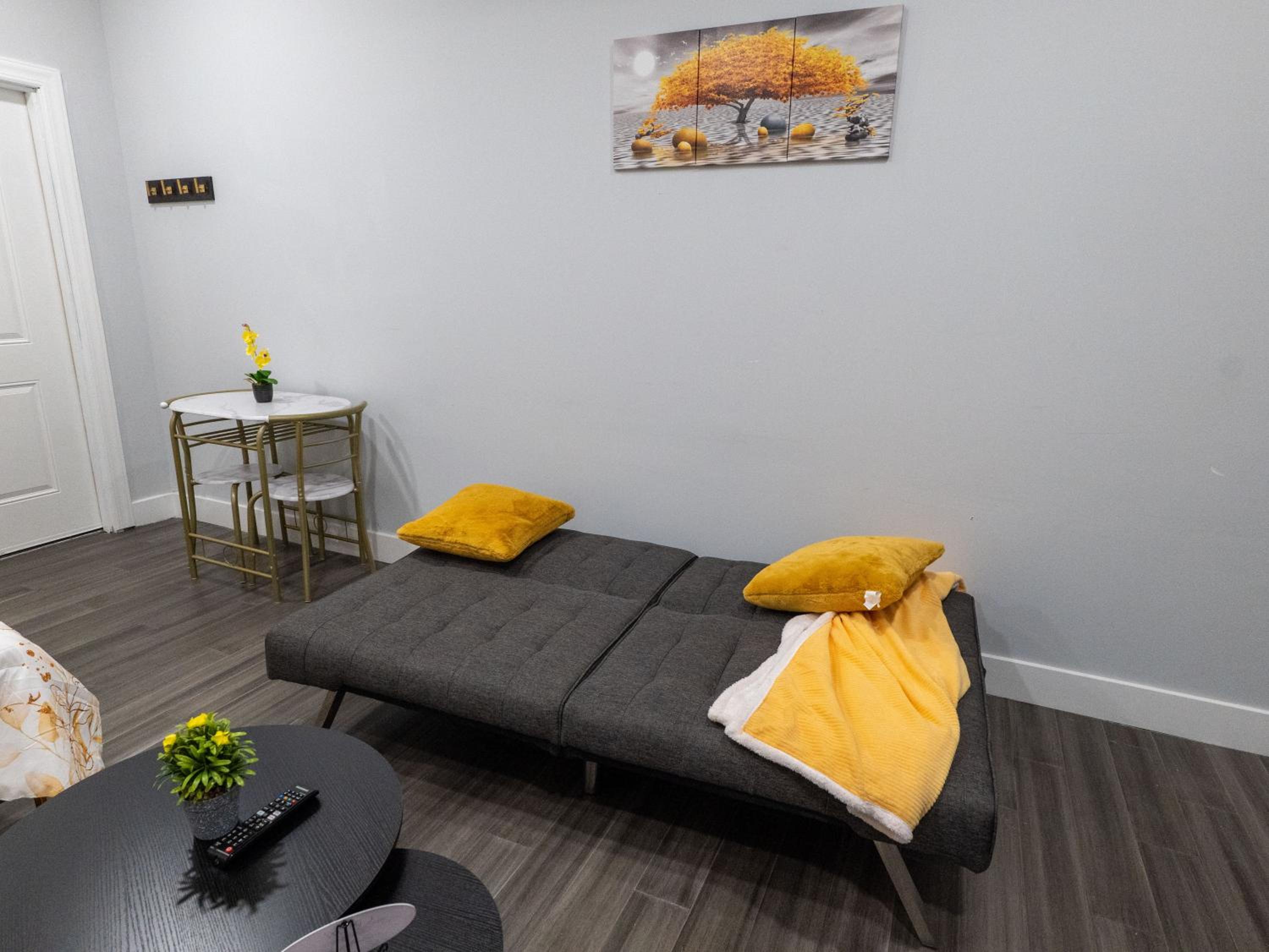 4 New Apts - 3 Bed Apt 1st Floor & 3 Bed Apt 2nd Floor - 1 Bed Studio Apt Ground Floor & 1 Bed Studio Apt Ground Floor near Penn Station EWR Airport Beth I, photo 62