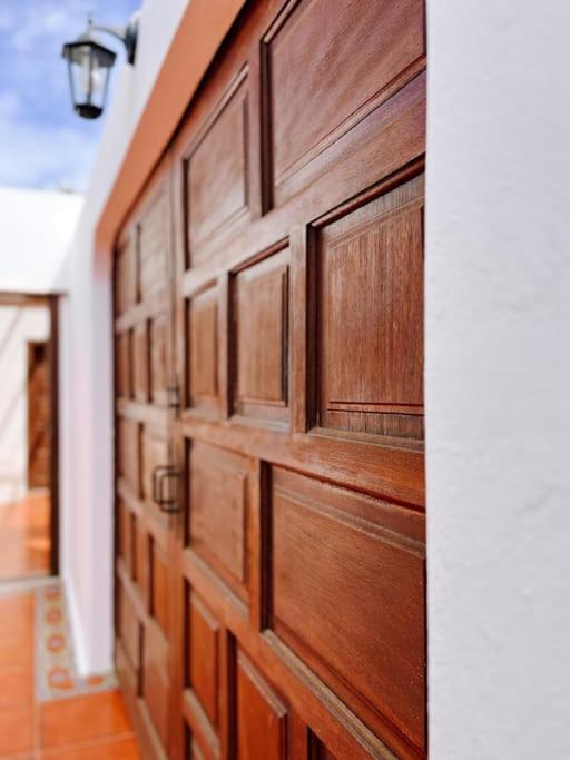 Casa Buna Colorada