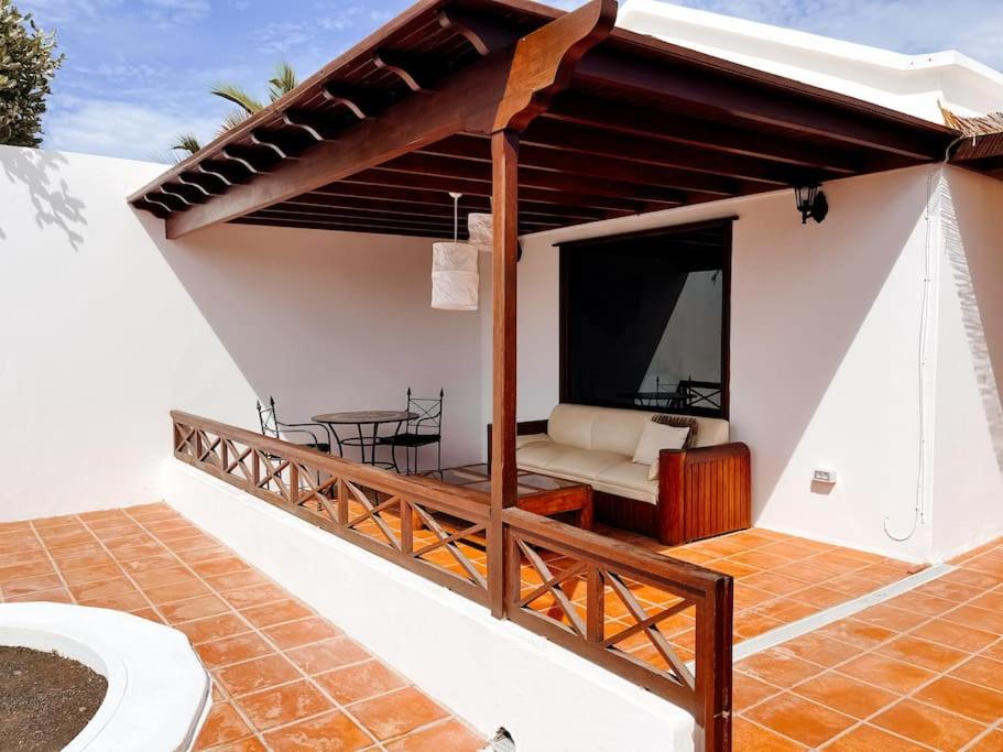Casa Buna Colorada