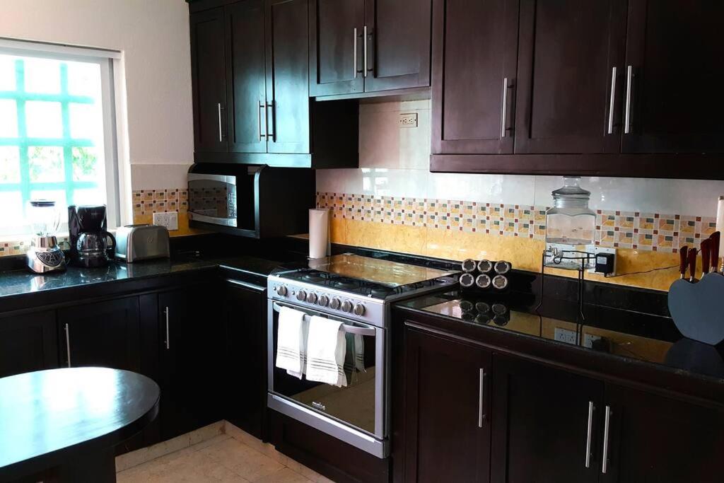 House completely furnished Total privacy 8Pax