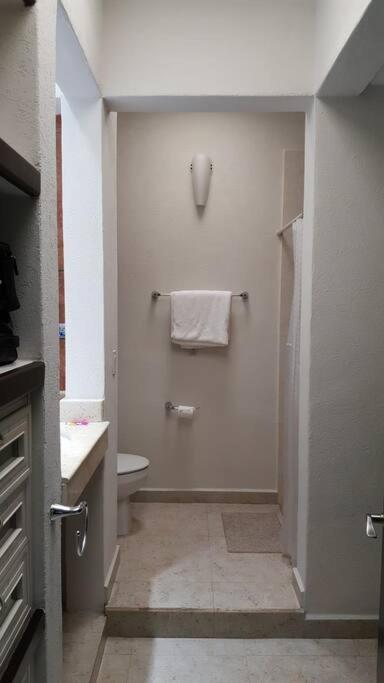 House completely furnished Total privacy 8Pax