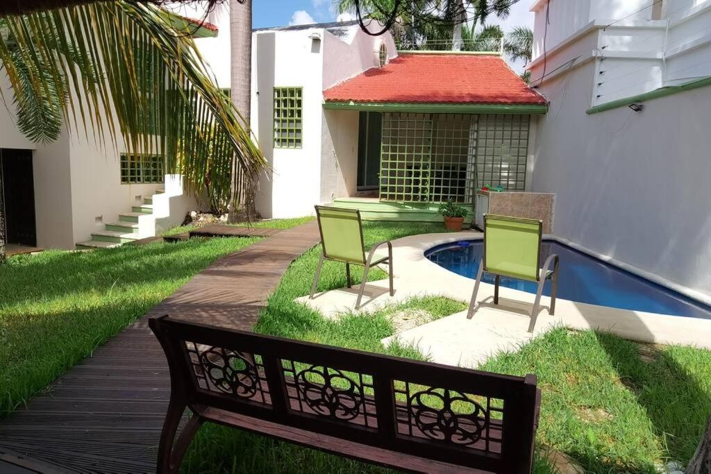House completely furnished Total privacy 8Pax