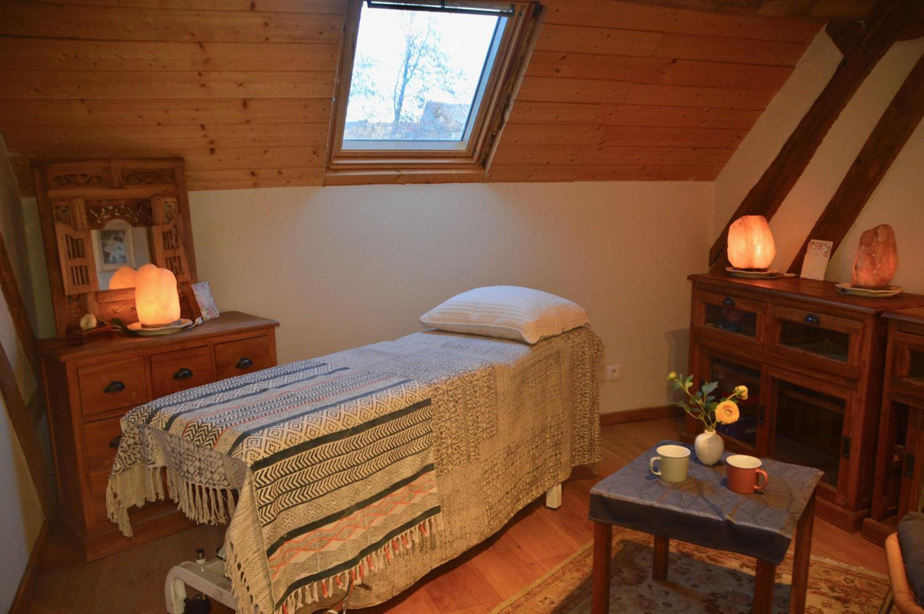Cottage Mackinley, séjour spacieux et chaleureux, salon de jeux, grande salle à manger, 15 pers, Centre Historique, gare TER