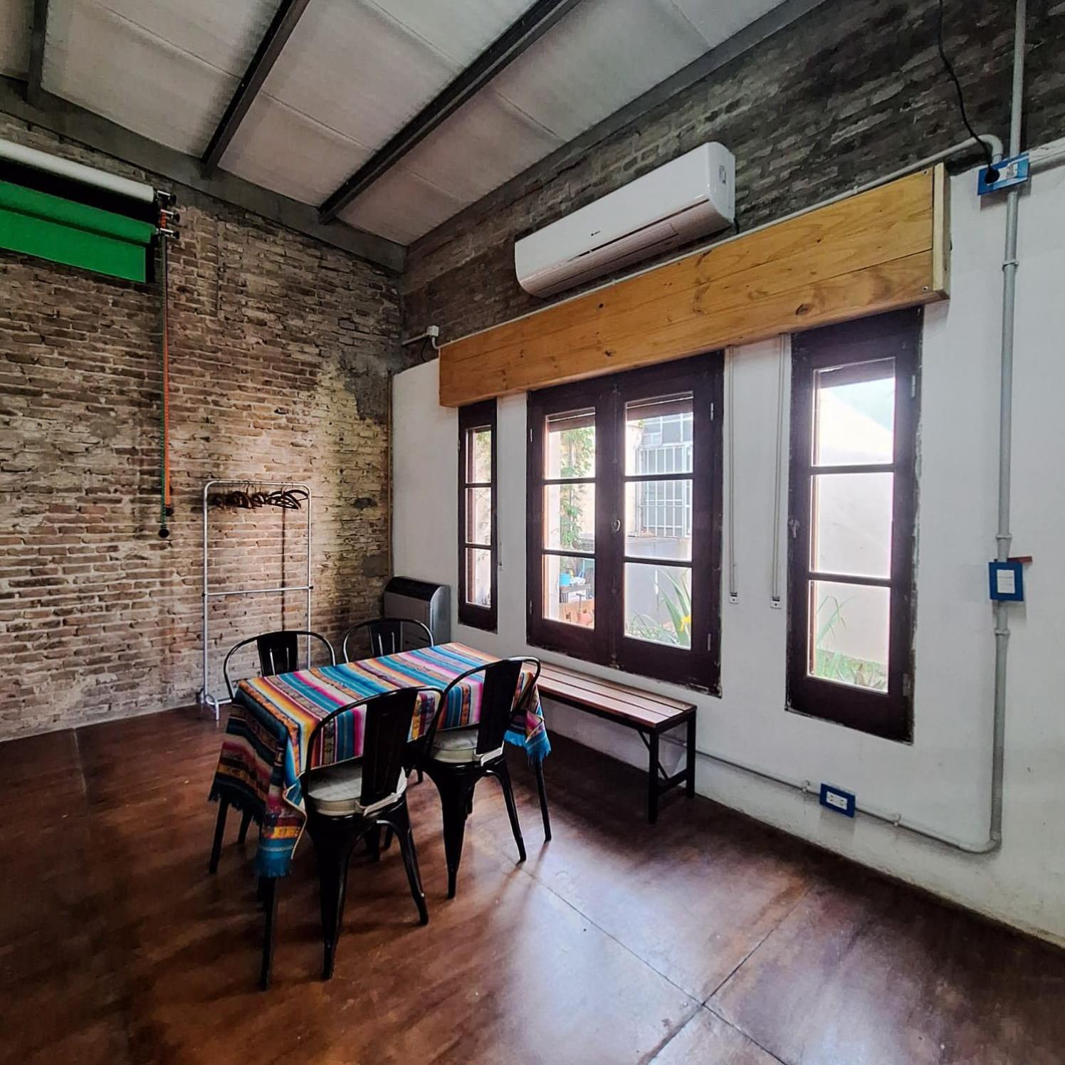 Loft amplio y luminoso con cochera