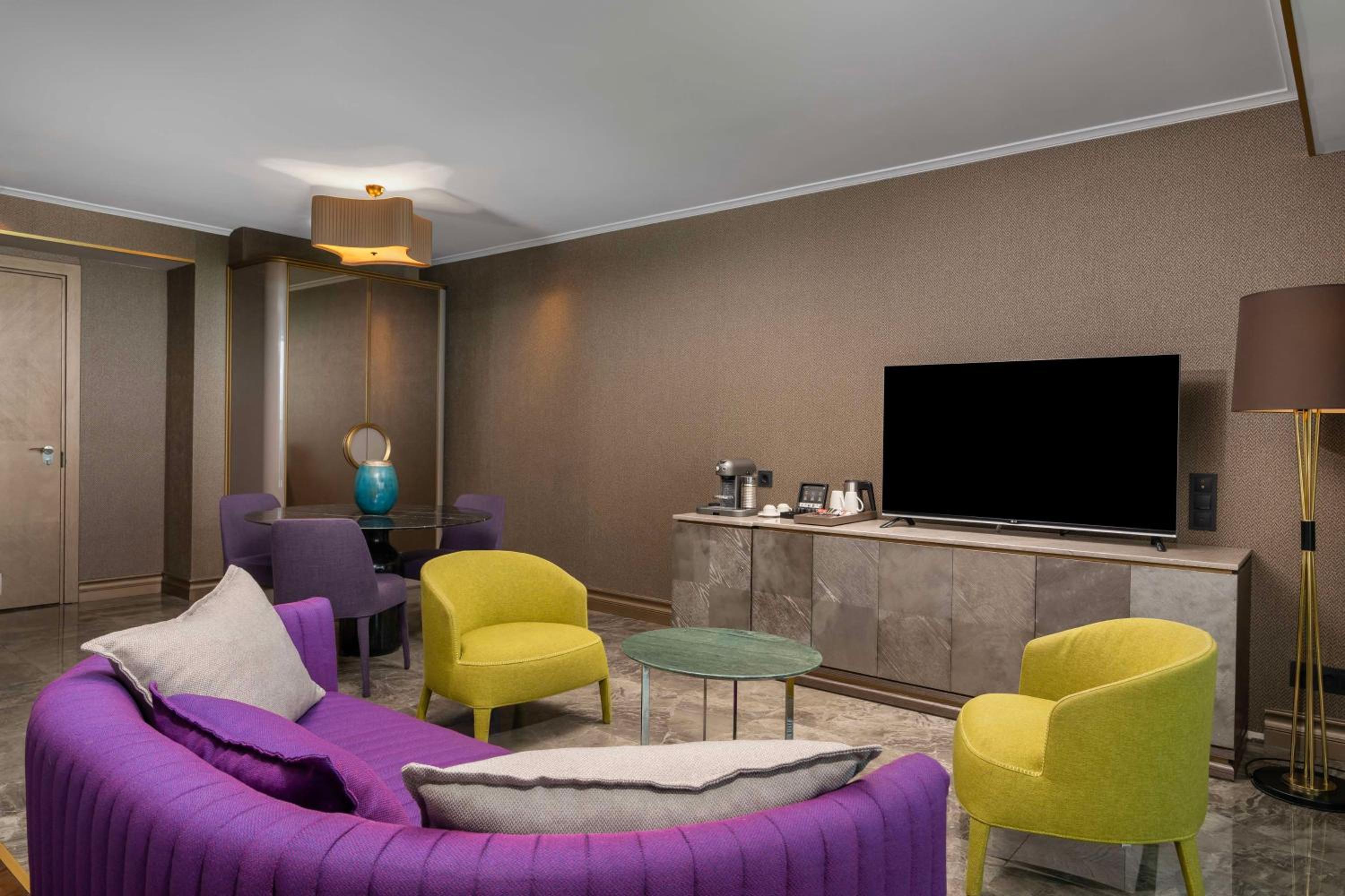 Radisson Blu Otel İstanbul Ottomare - Image 68