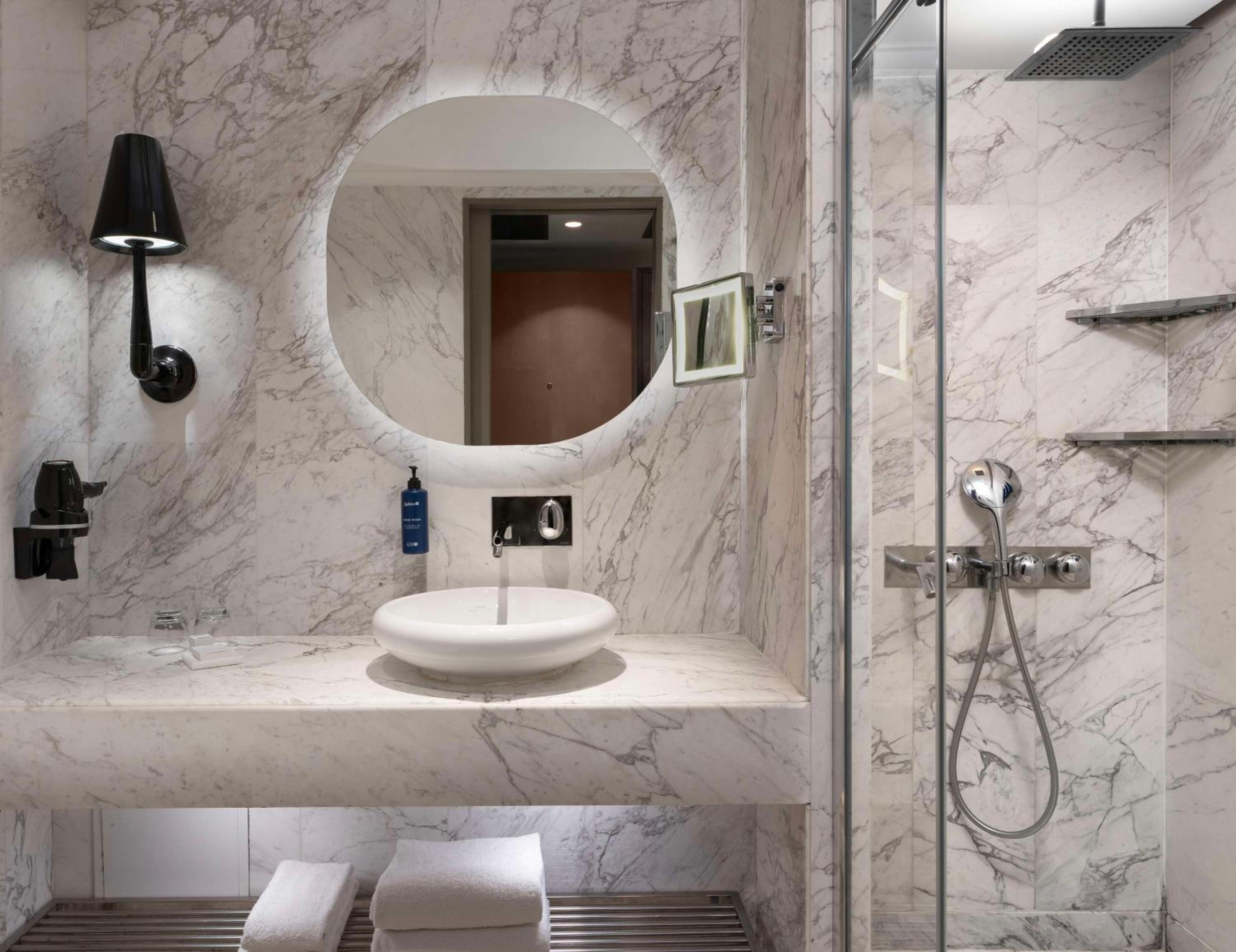 Radisson Blu Otel İstanbul Ottomare - Image 166