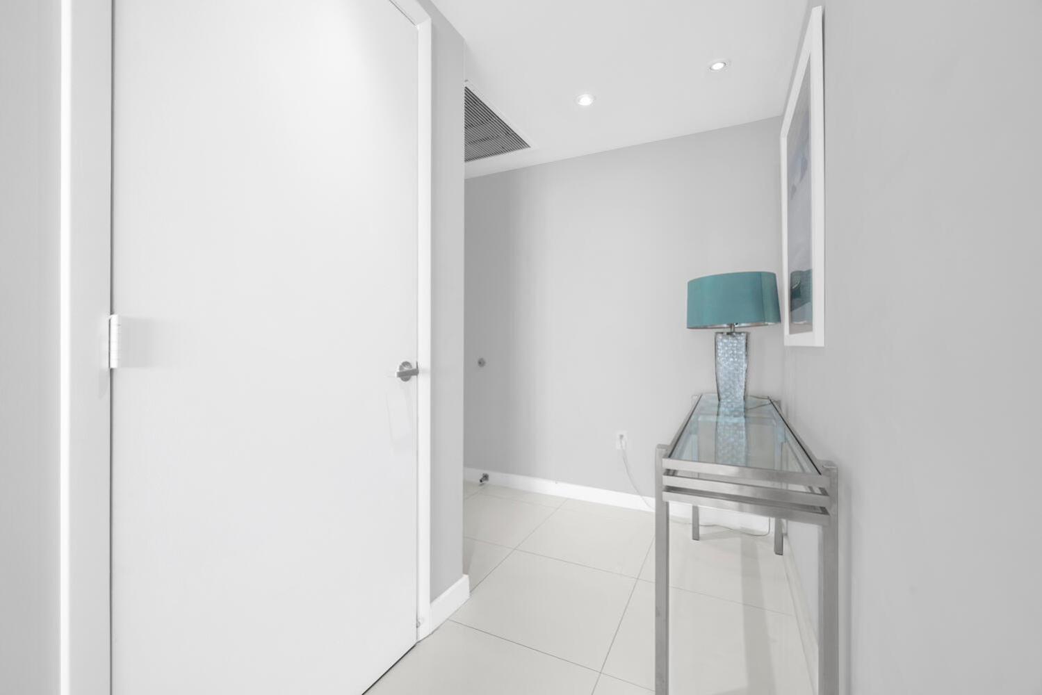 Large Suites in Hotel W with bay views
