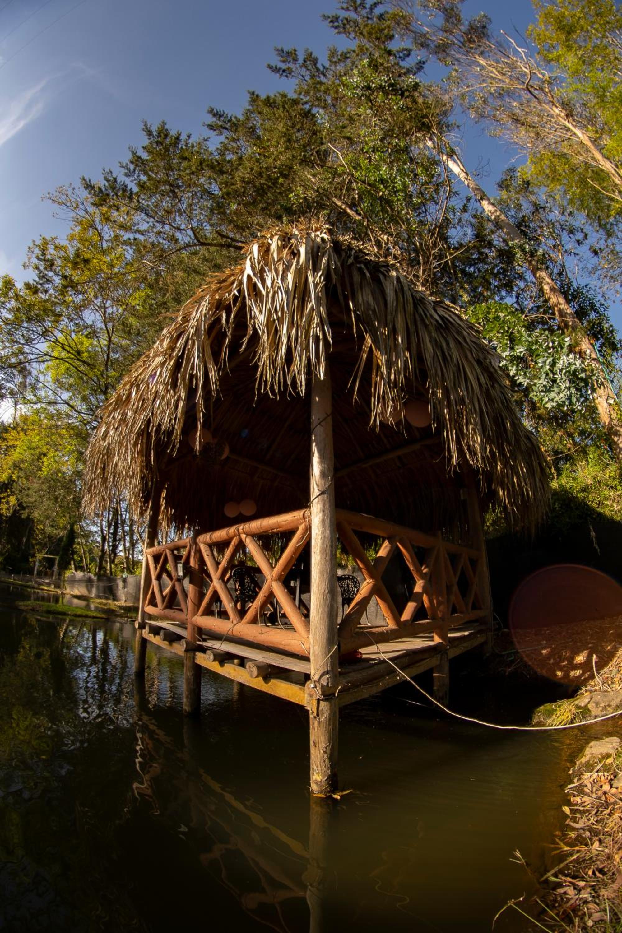Refugio Natural - Guarne - Cabañas Ecológicas con Jacuzzi e hidromasaje
