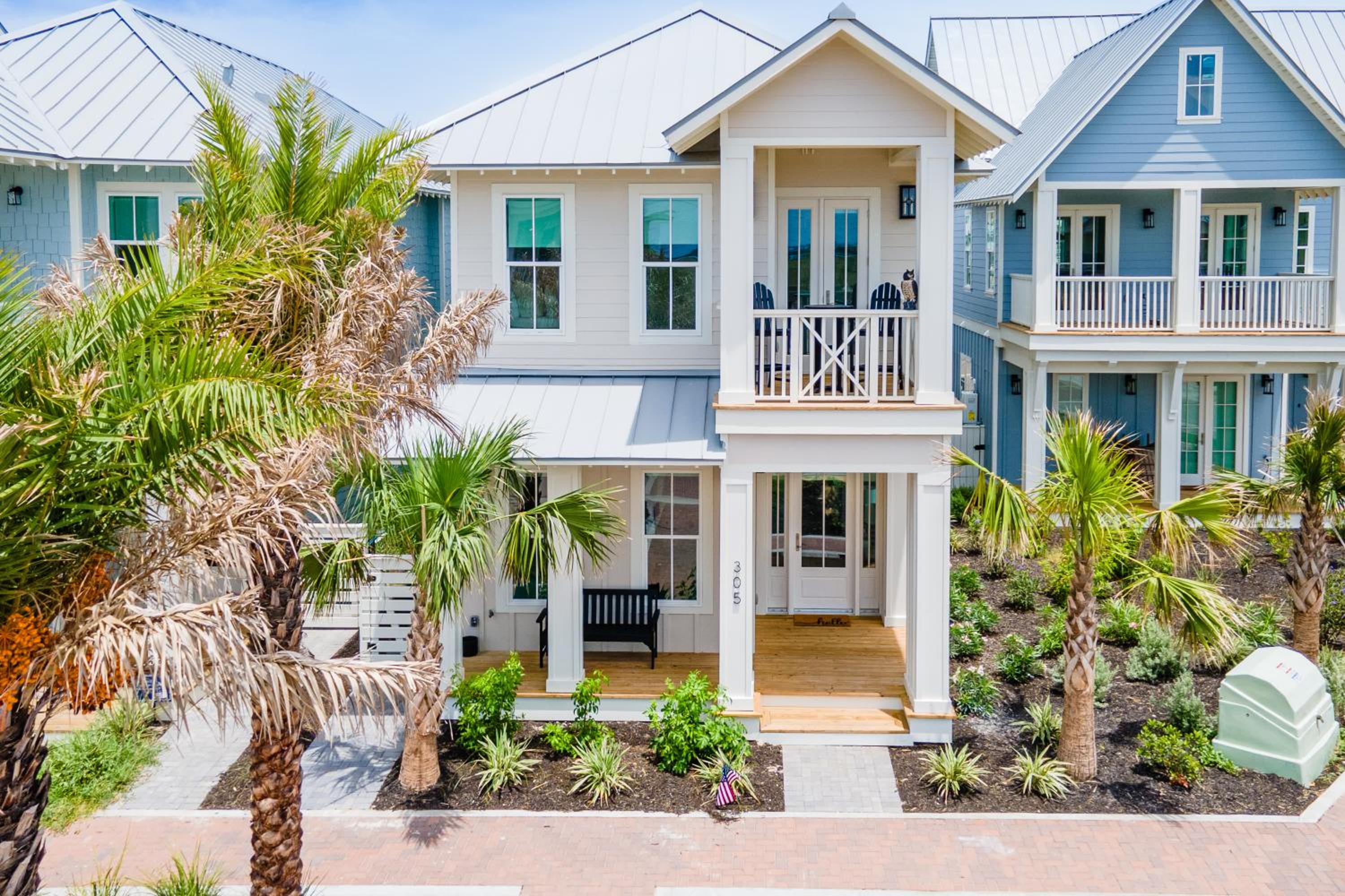Serenity Shore 305 SOU view 3