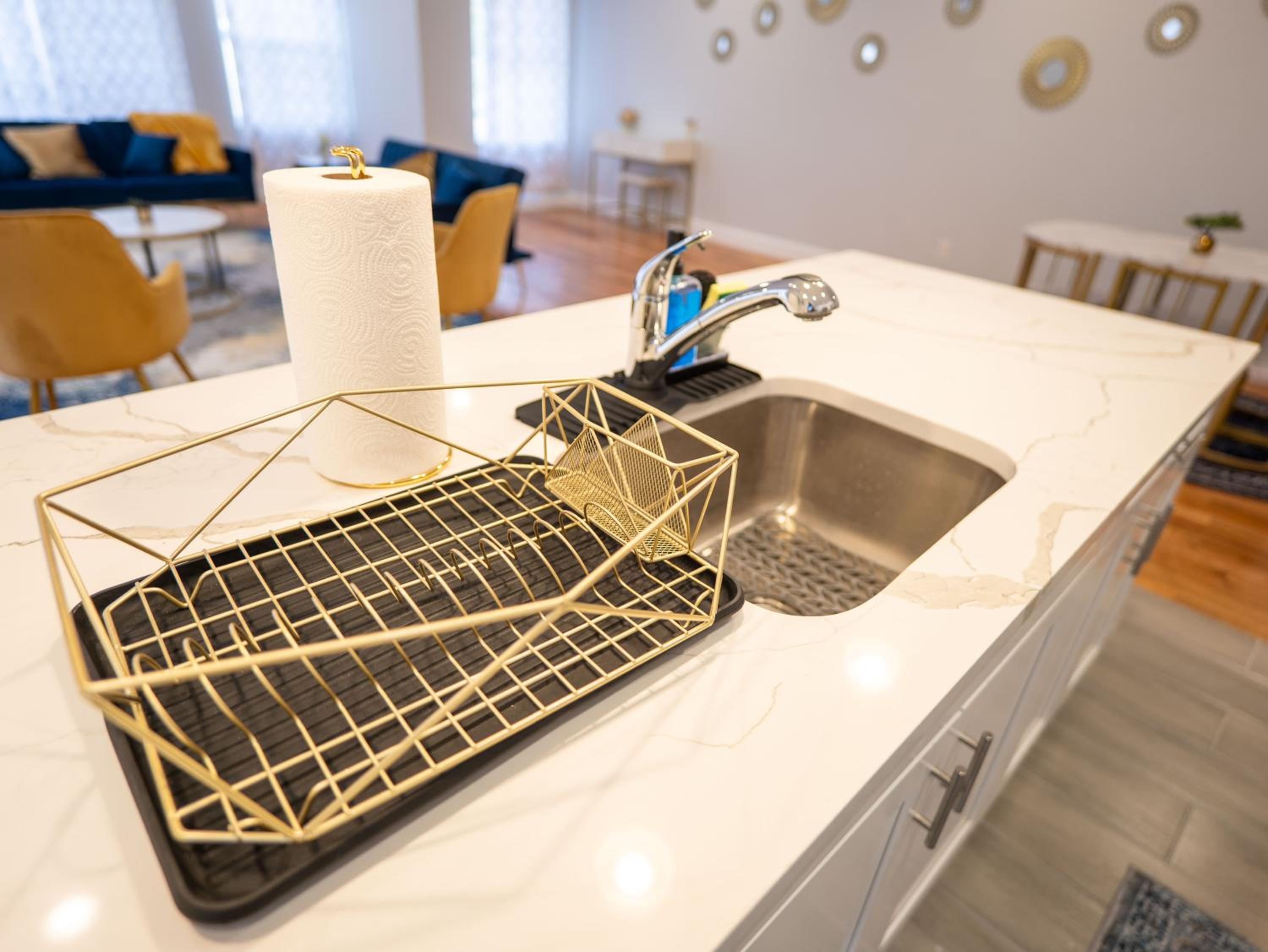 4 New Apts - 3 Bed Apt 1st Floor & 3 Bed Apt 2nd Floor - 1 Bed Studio Apt Ground Floor & 1 Bed Studio Apt Ground Floor near Penn Station EWR Airport Beth I, photo 92