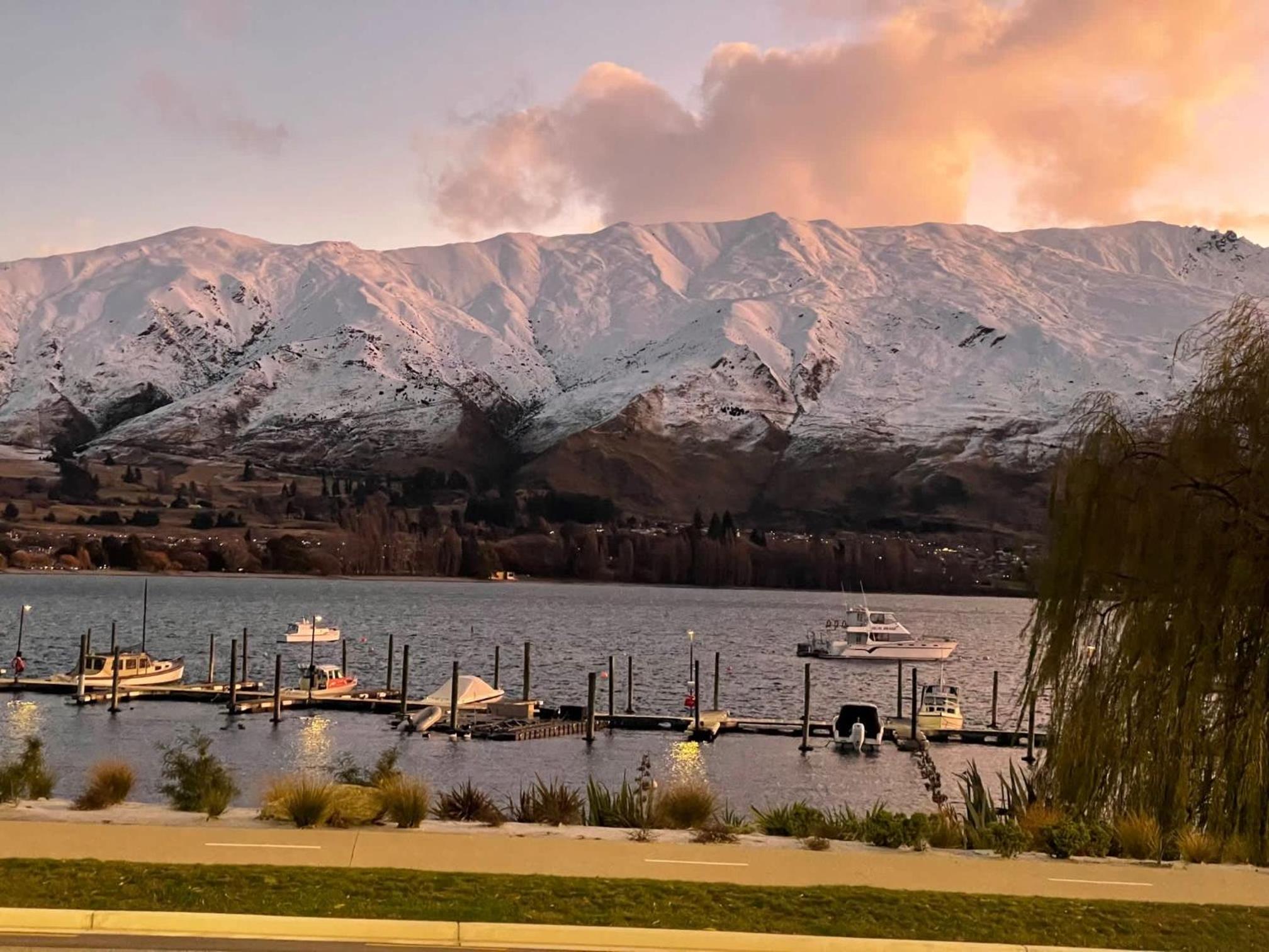 Central Wanaka Lakeside Condo view 2