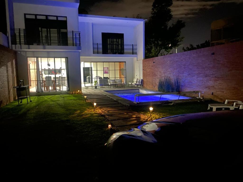 Photo 11