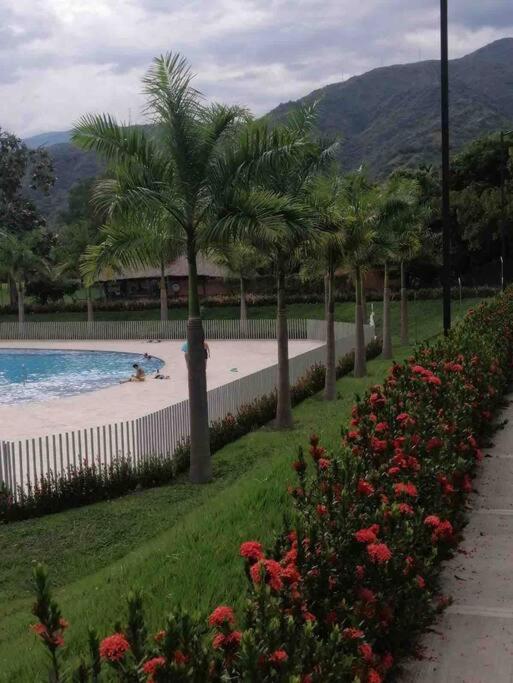 Moderno apto en Santa Fe de Antioquia