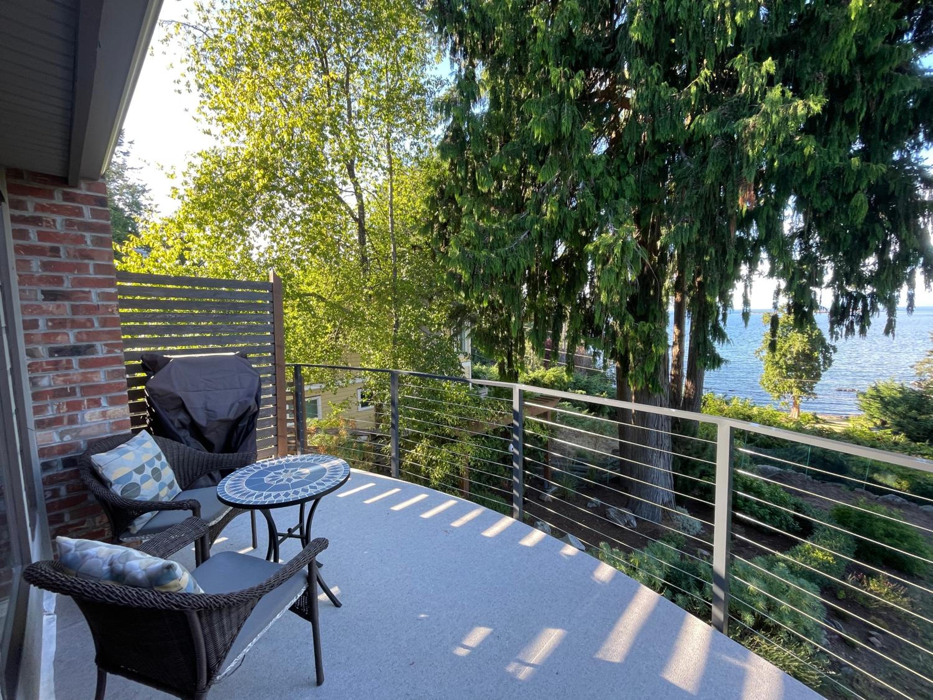 Tyee Beach Oasis Bed and Breakfast