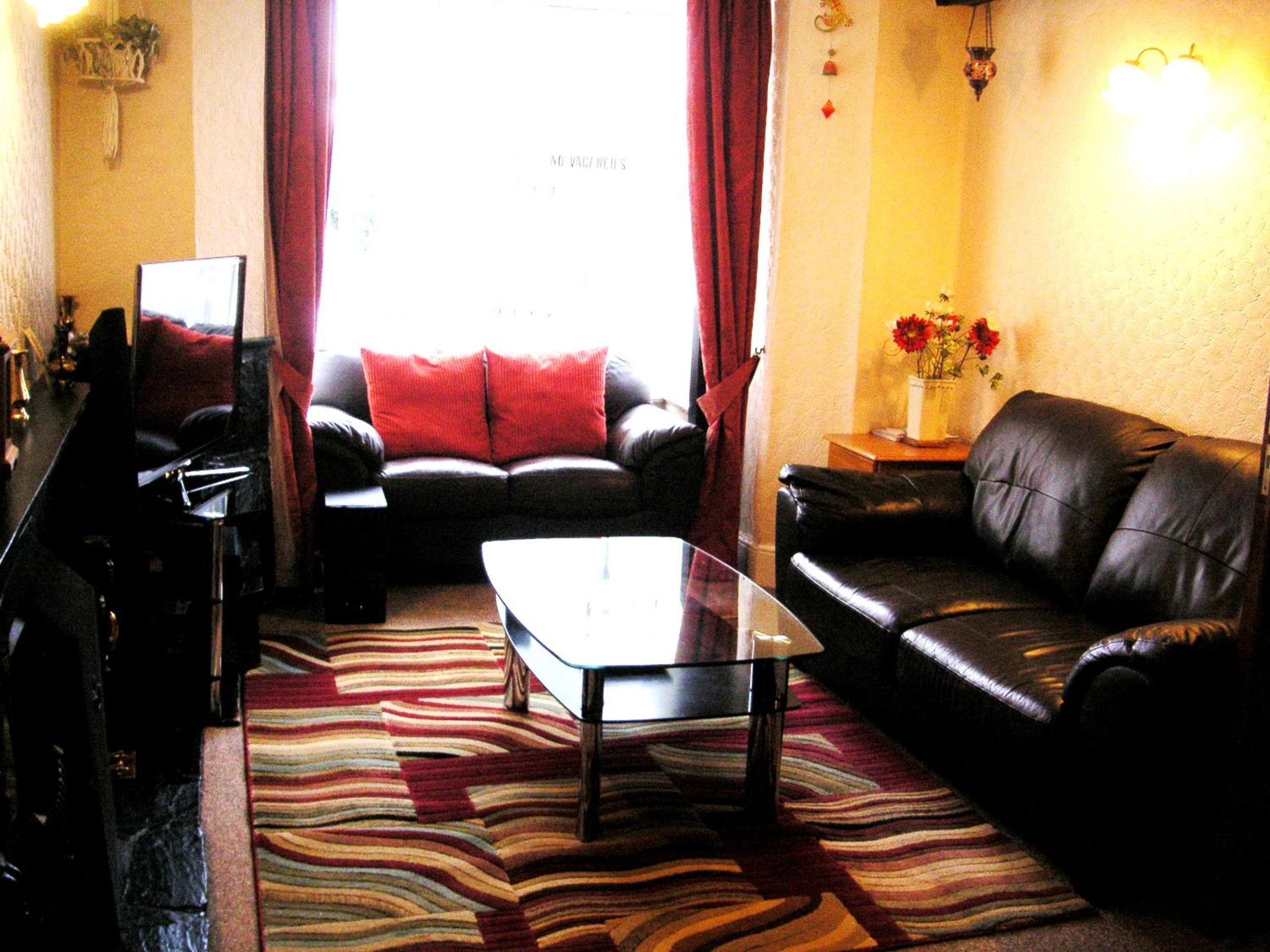 Photo 28