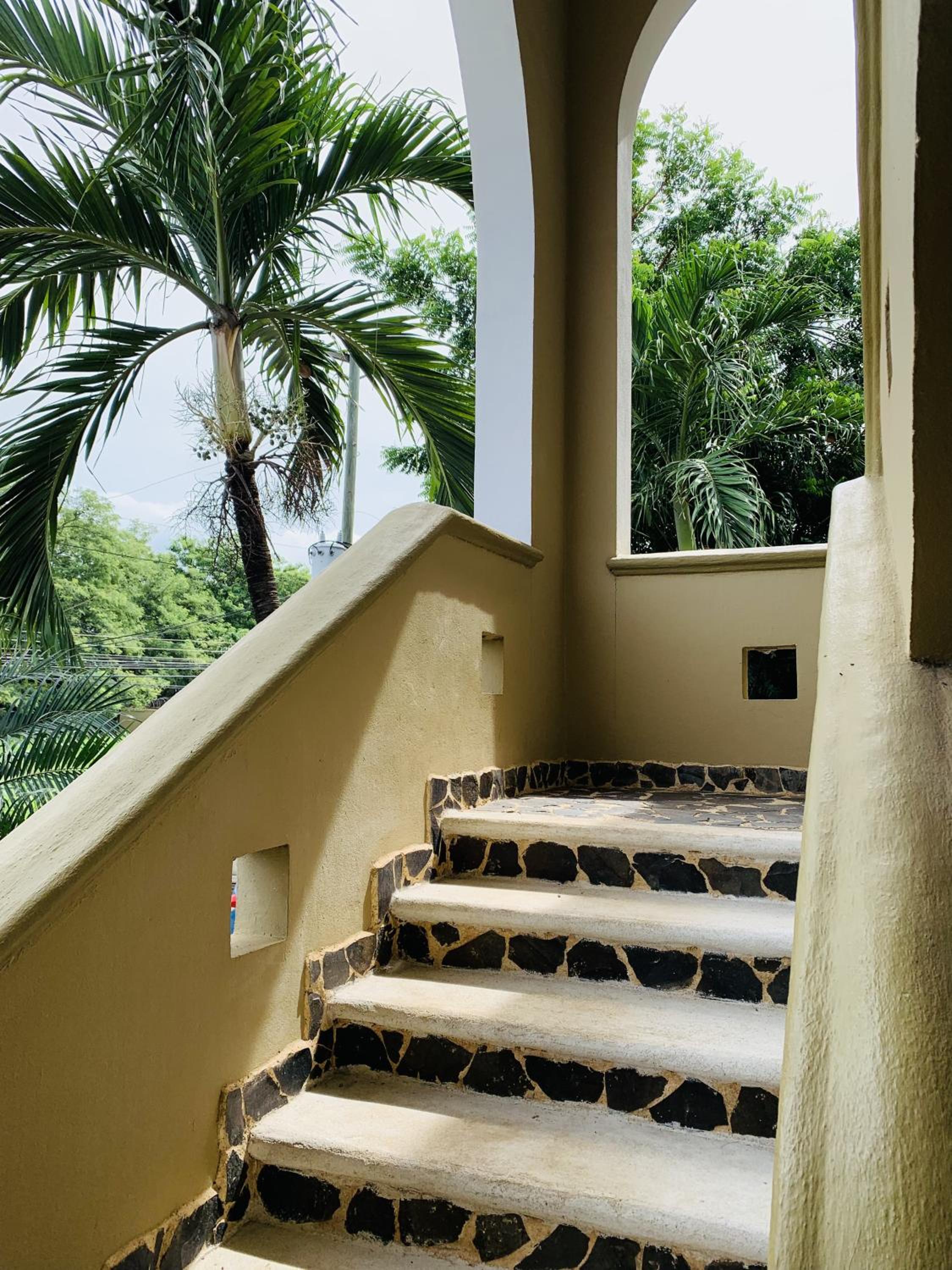 A6 PL Near the Beach 1bed 1bath private terrace