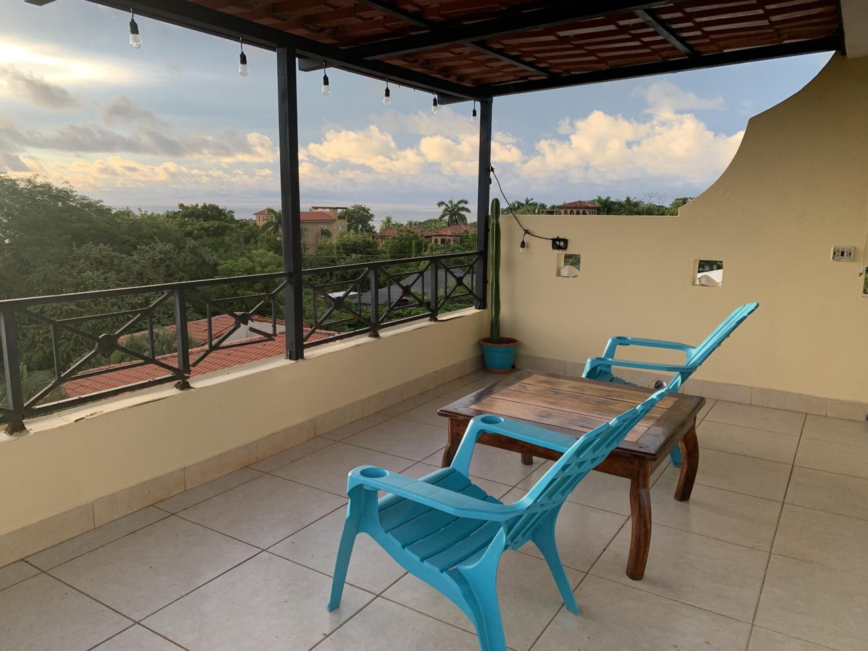 A6 PL Near the Beach 1bed 1bath private terrace