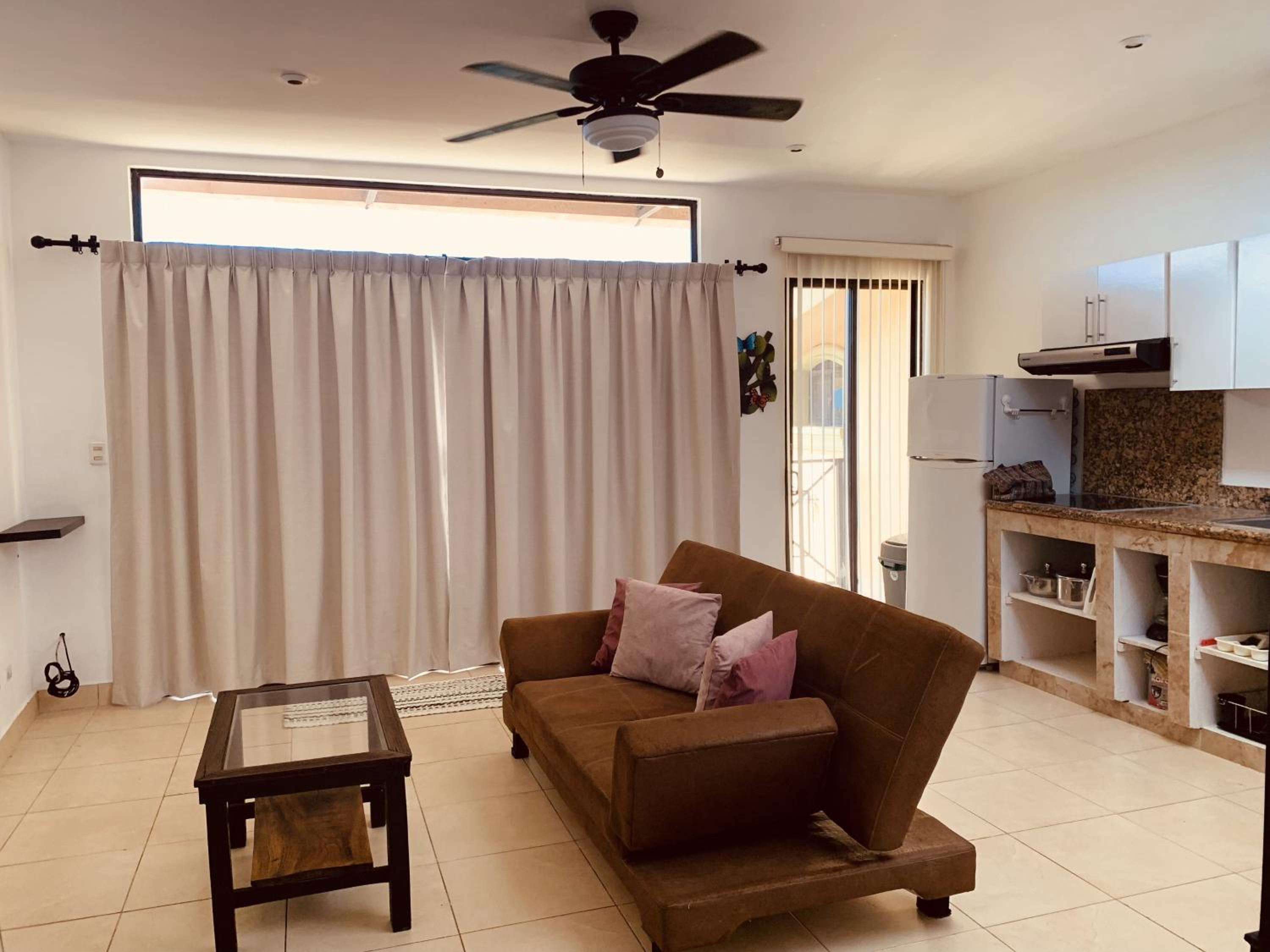 A6 PL Near the Beach 1bed 1bath private terrace