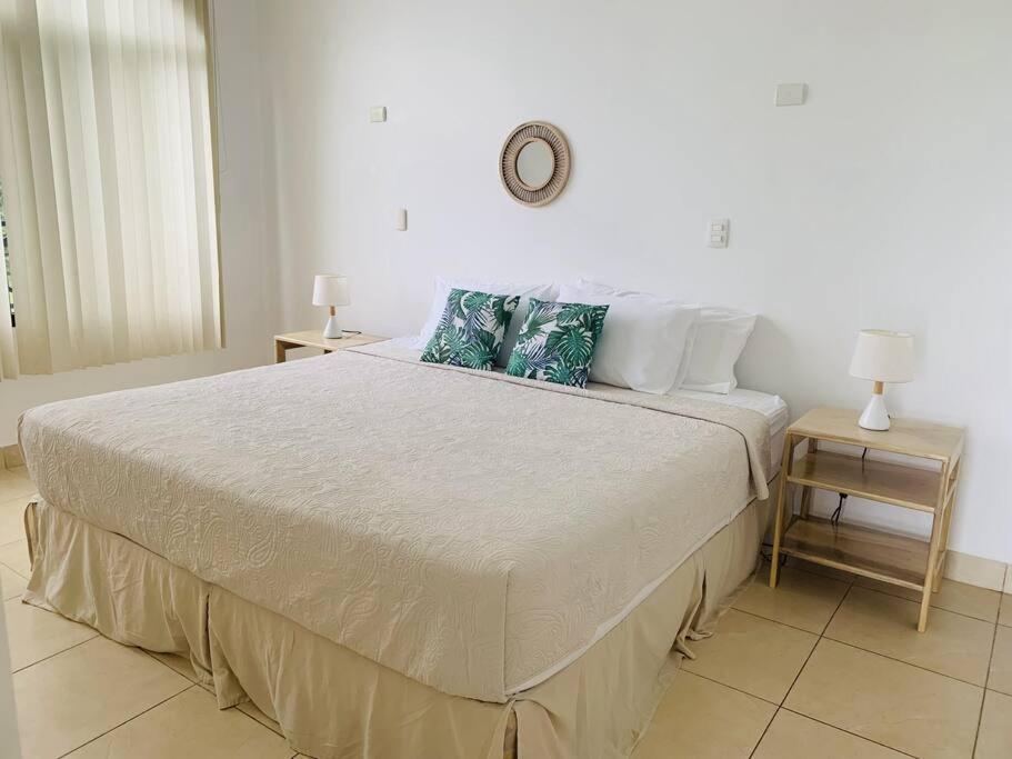 A6 PL Near the Beach 1bed 1bath private terrace